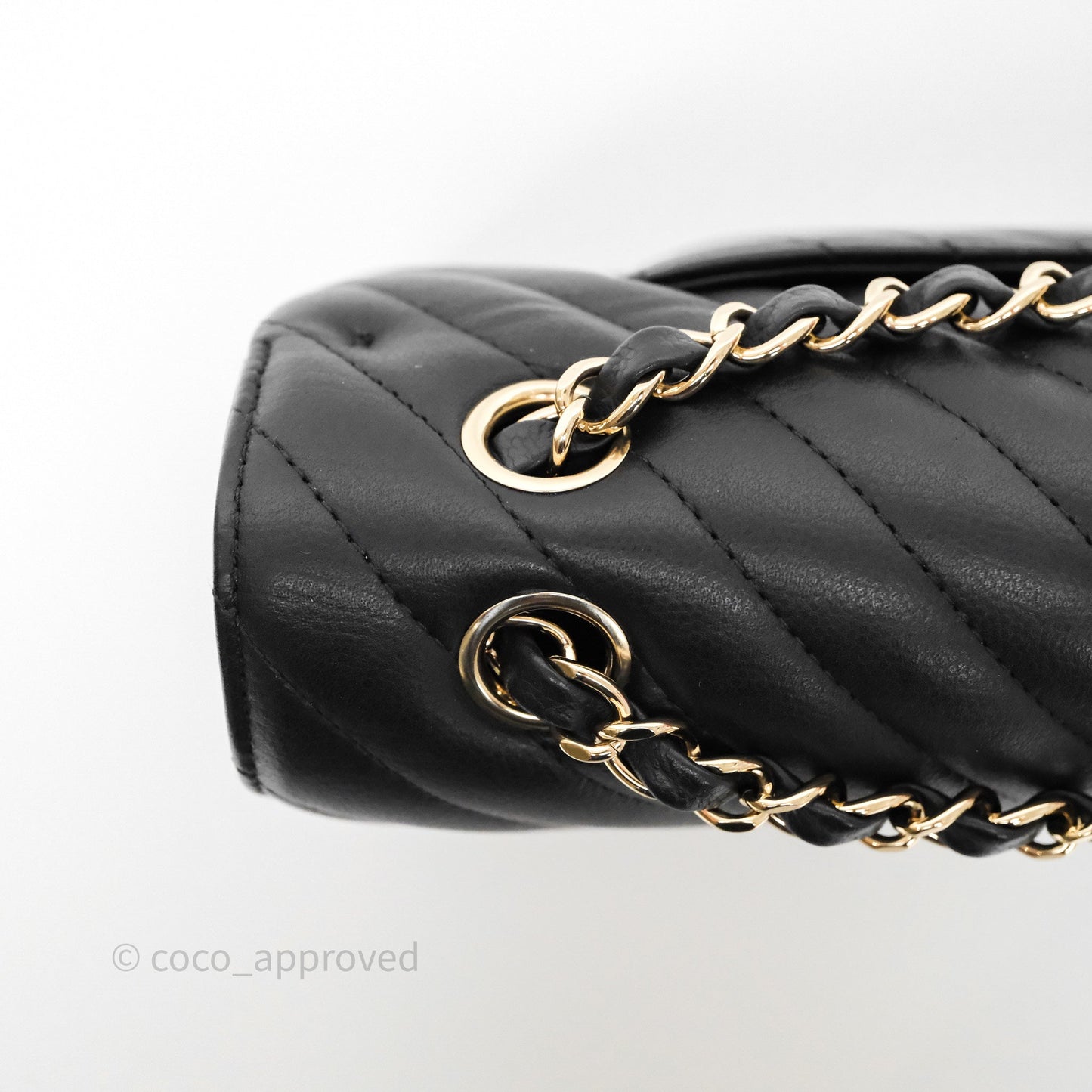 Chanel Classic M/L Medium Flap Chevron Black Caviar Gold Hardware