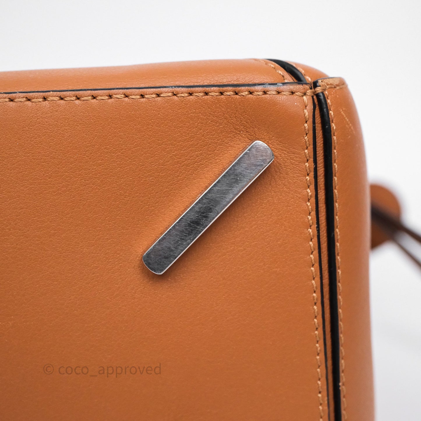 Loewe Medium Puzzle Bag Tan Calfskin Silver Hardware