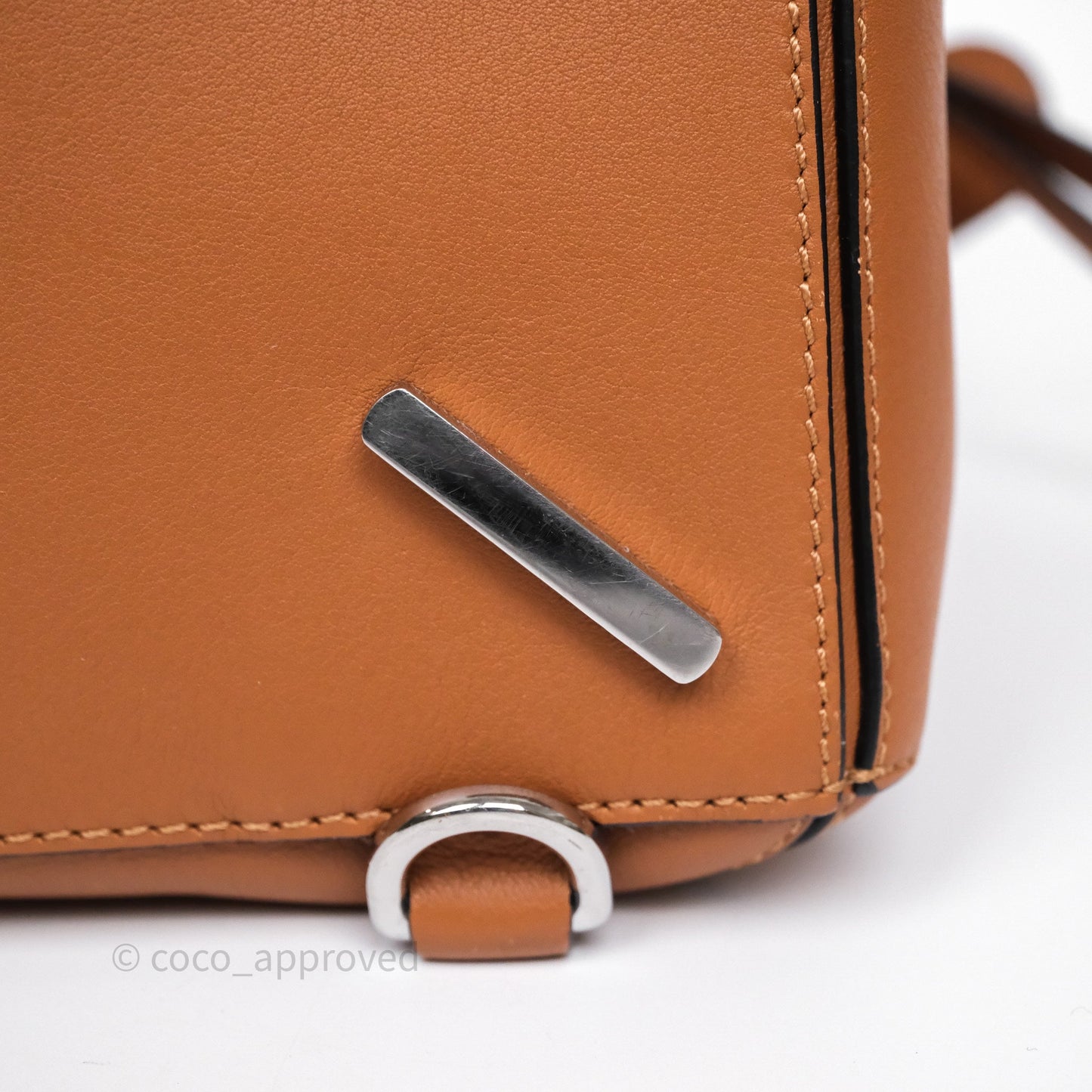 Loewe Medium Puzzle Bag Tan Calfskin Silver Hardware