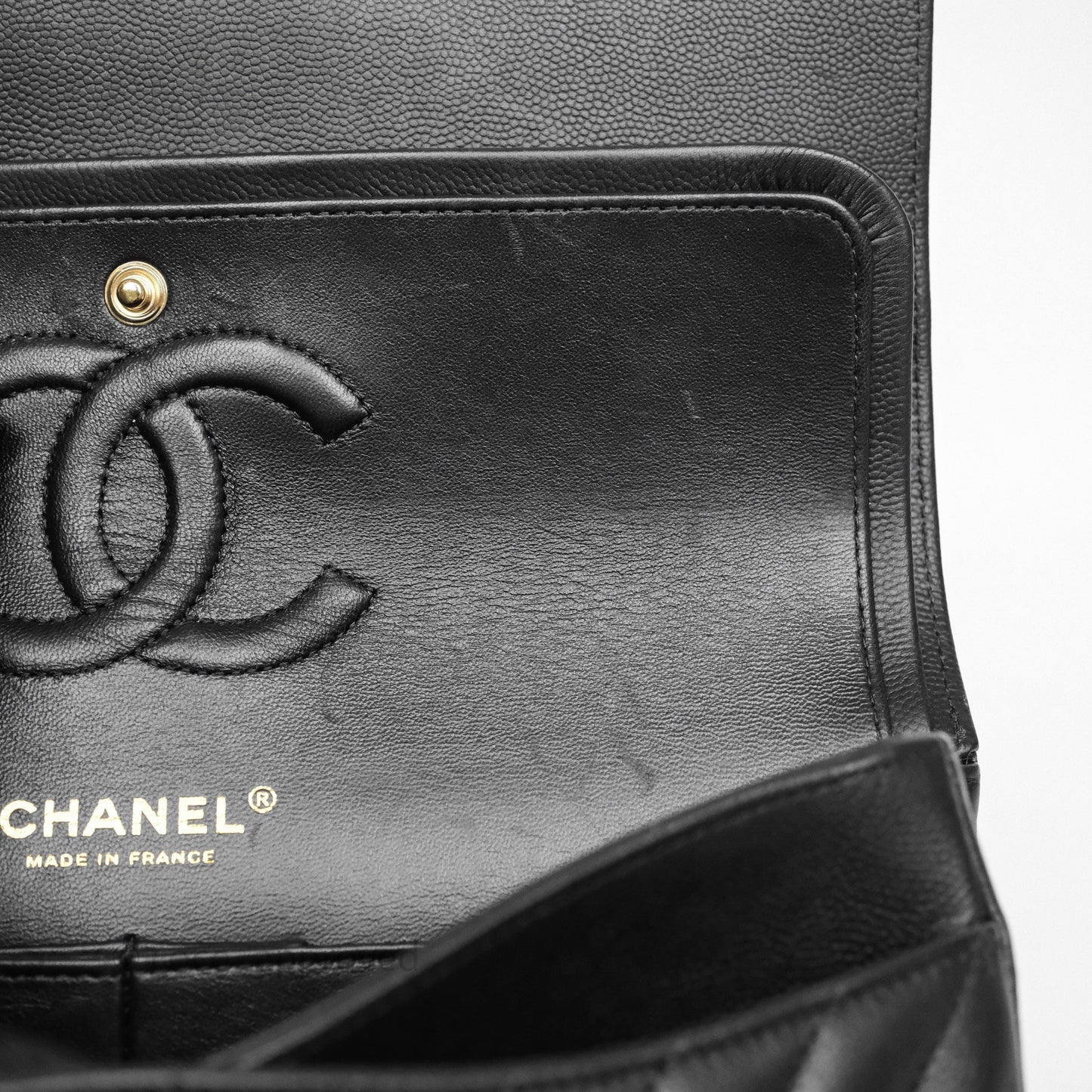 Chanel Classic M/L Medium Flap Chevron Black Caviar Gold Hardware