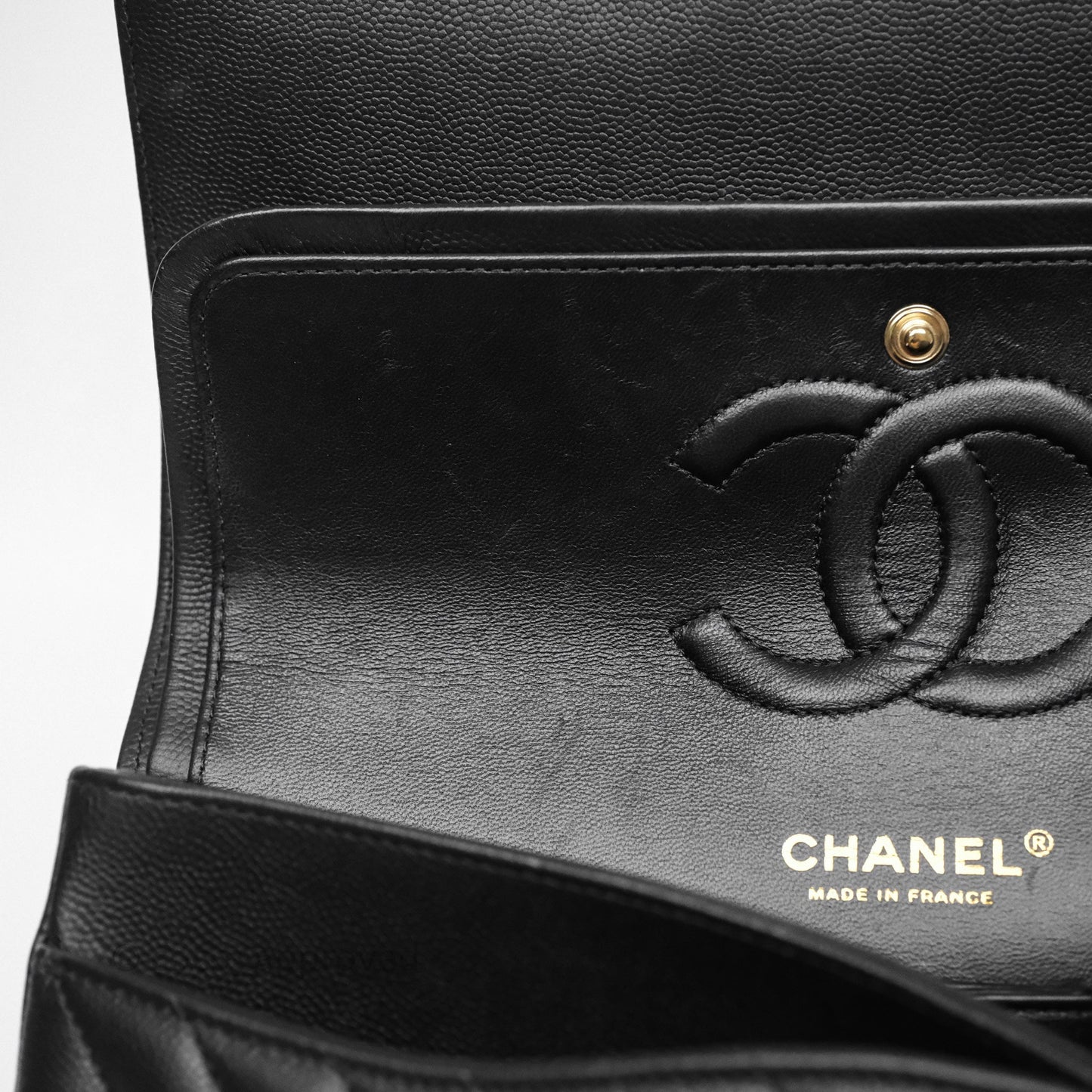 Chanel Classic M/L Medium Flap Chevron Black Caviar Gold Hardware