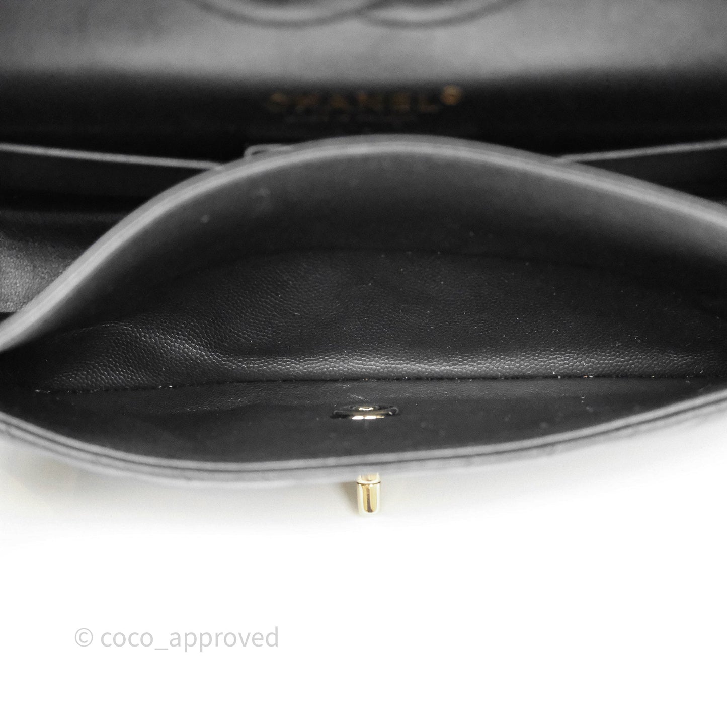 Chanel Classic M/L Medium Flap Chevron Black Caviar Gold Hardware