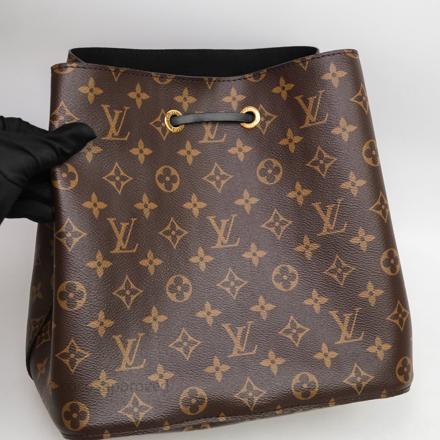 Louis Vuitton NéoNoé MM Black Monogram Canvas