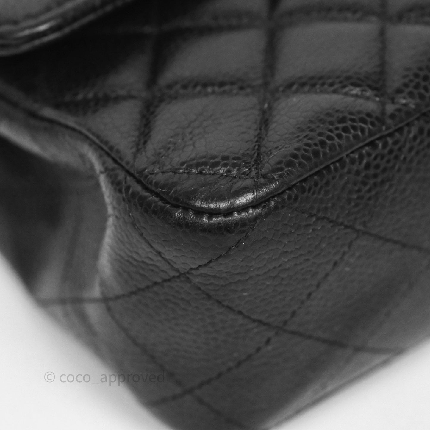 Chanel Classic M/L Medium Flap Quilted Black Caviar Gold Hardware