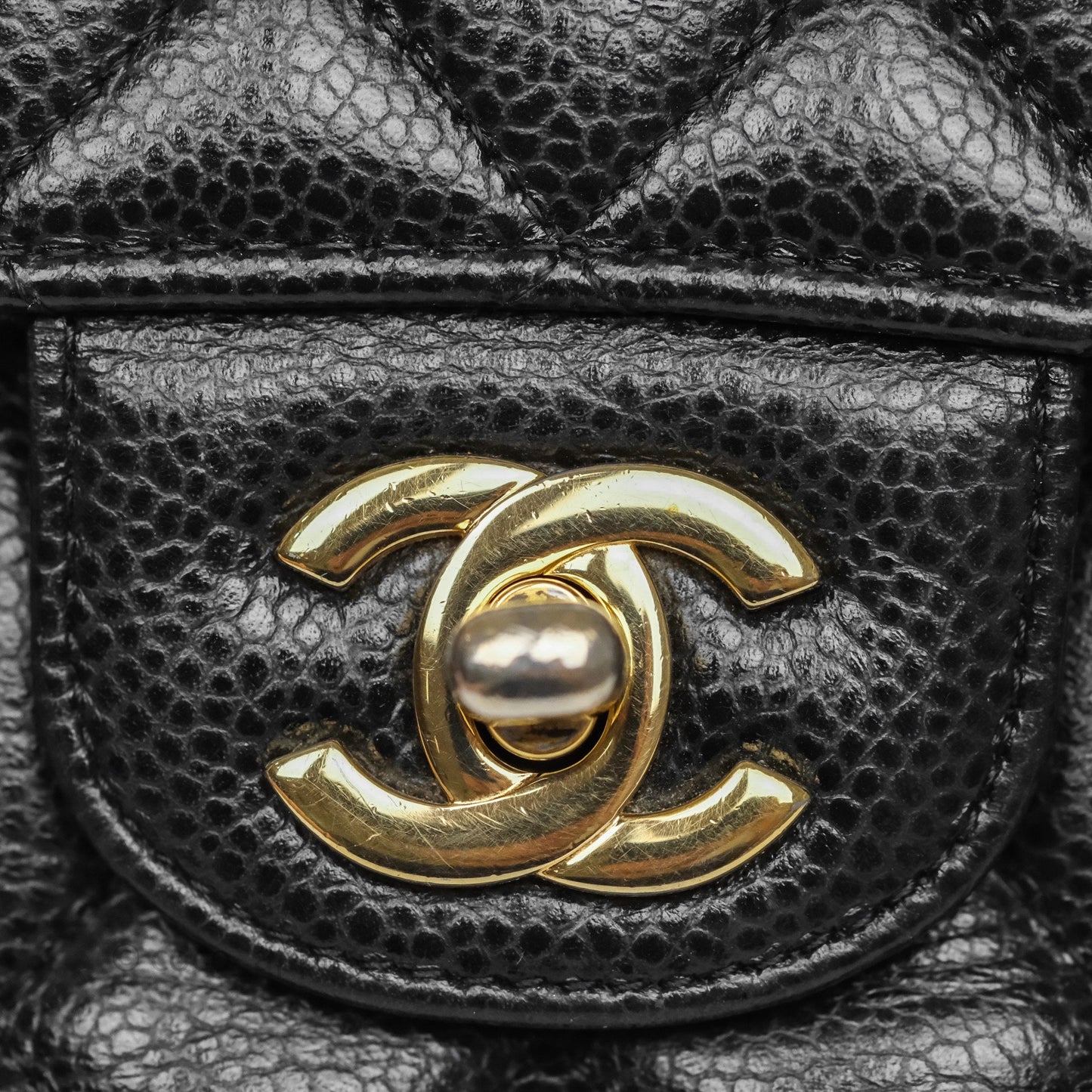 Chanel Classic M/L Medium Flap Quilted Black Caviar Gold Hardware