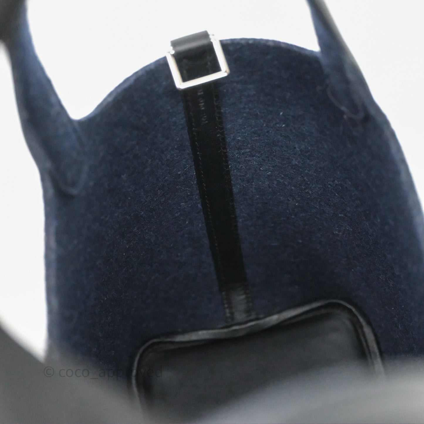 Hermès Picotin 18 Bleu Nuit 2Z / Swift Noir 89 Wool Feutre Swift Palladium Hardware
