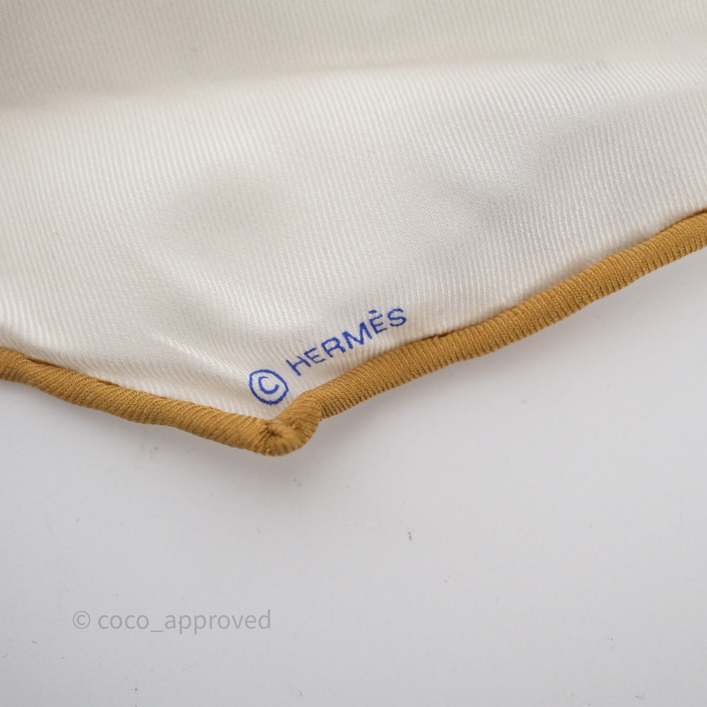 Hermès Arrow Losange Scarf