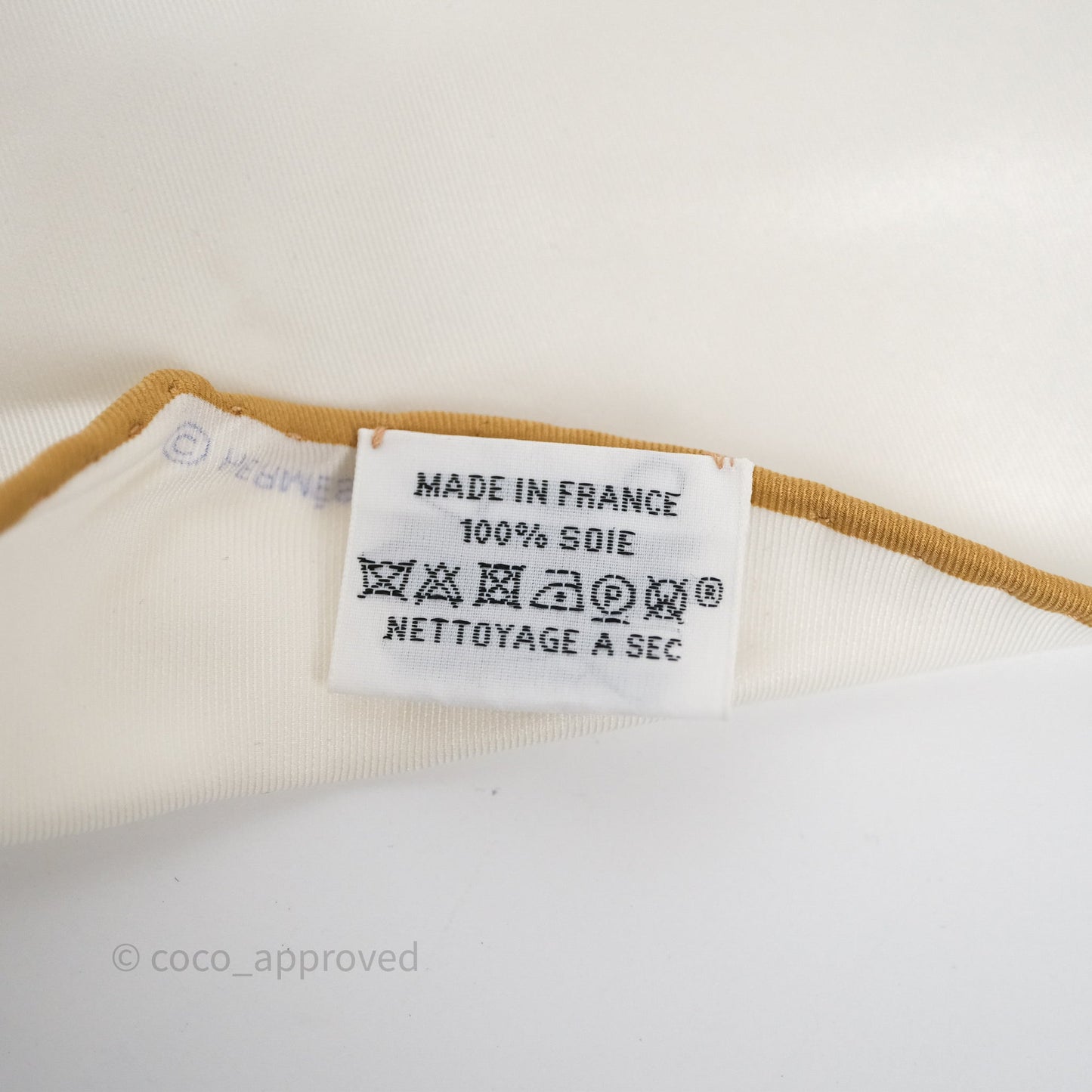 Hermès Arrow Losange Scarf