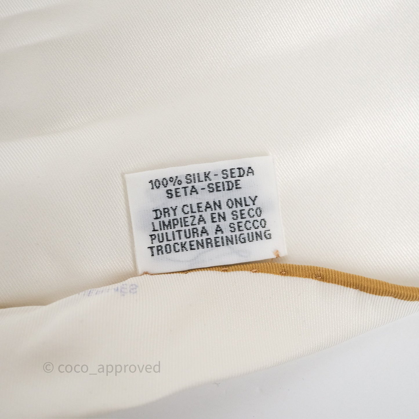 Hermès Arrow Losange Scarf
