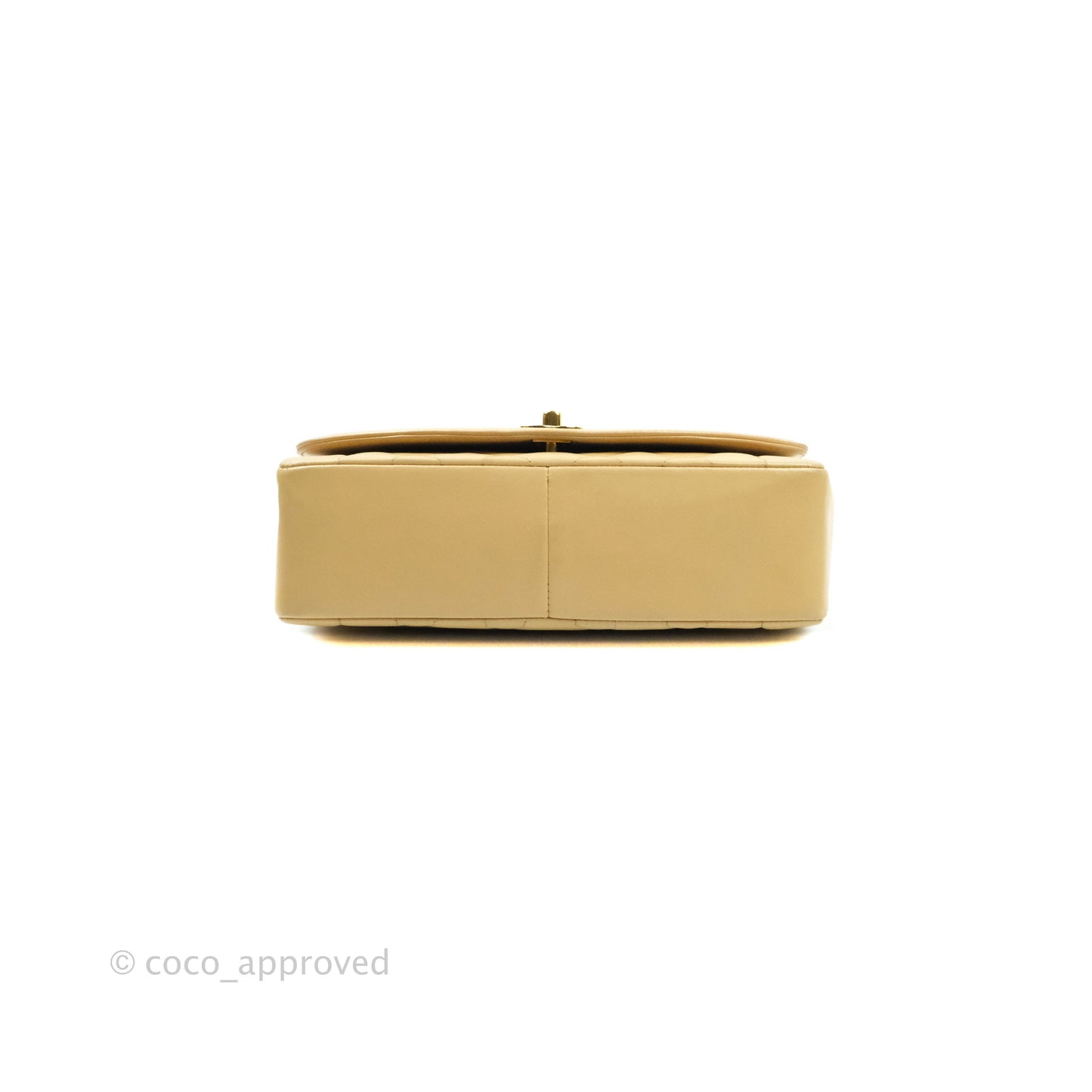 Chanel Quilted Beige Lambskin Medium Vintage Classic Diana Flap Bag