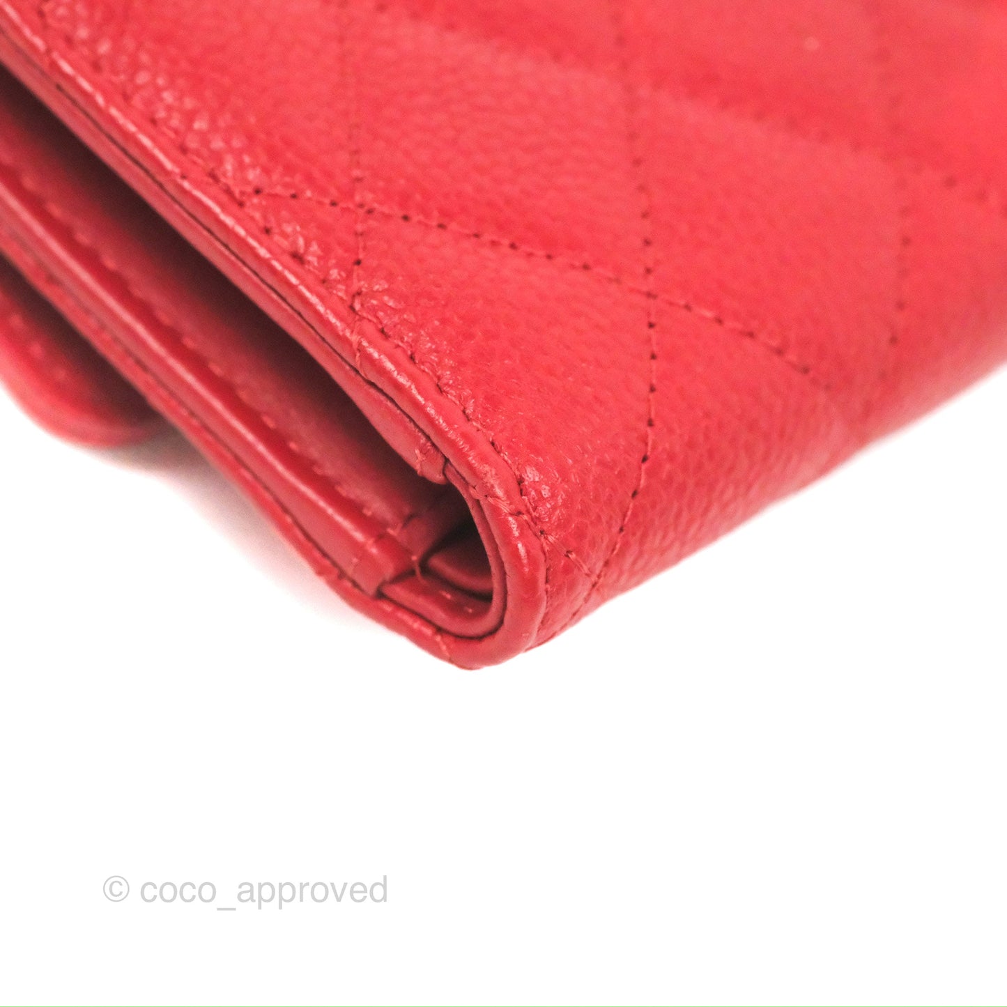 Chanel CC Filigree Short Flap Wallet Red Caviar Gold Hardware