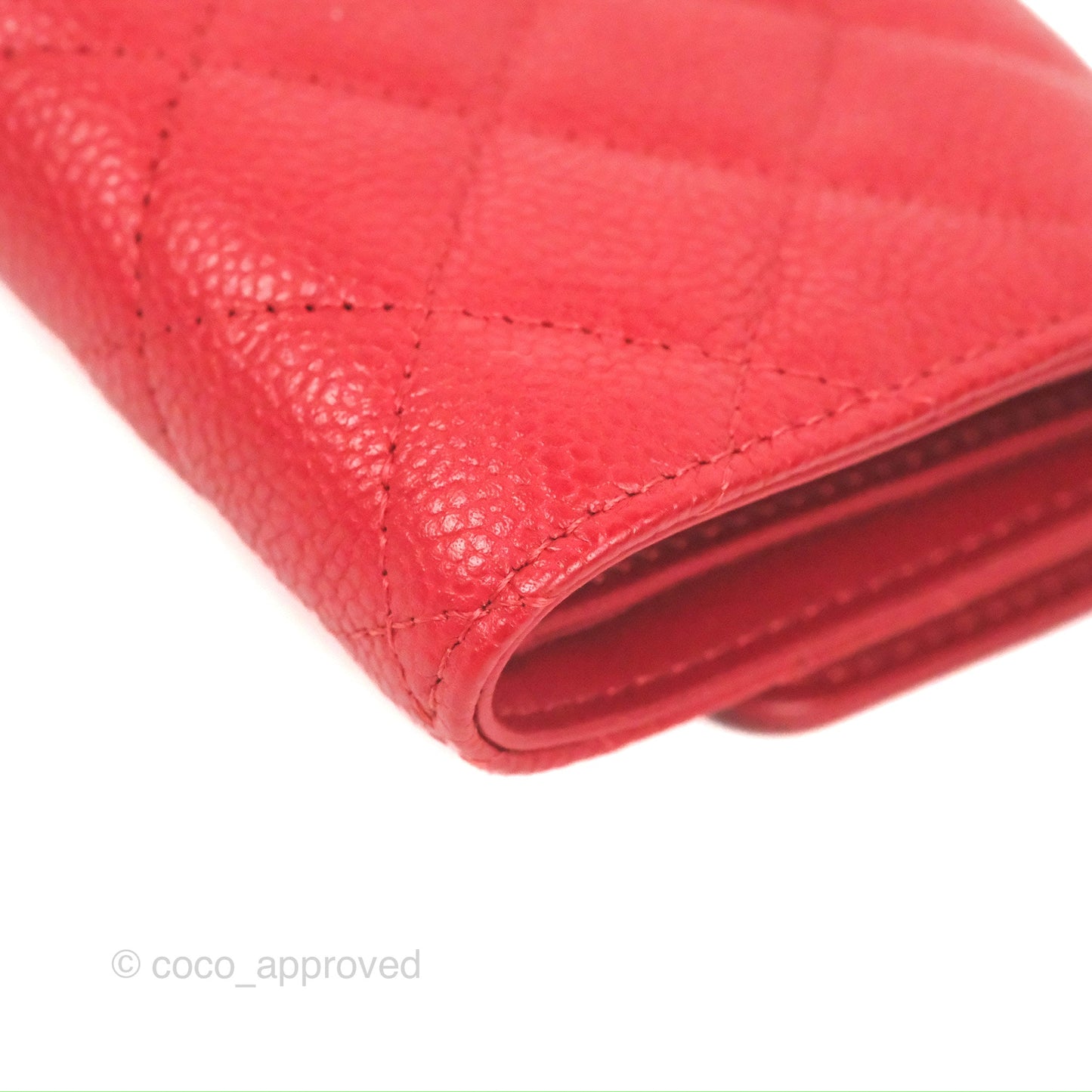 Chanel CC Filigree Short Flap Wallet Red Caviar Gold Hardware