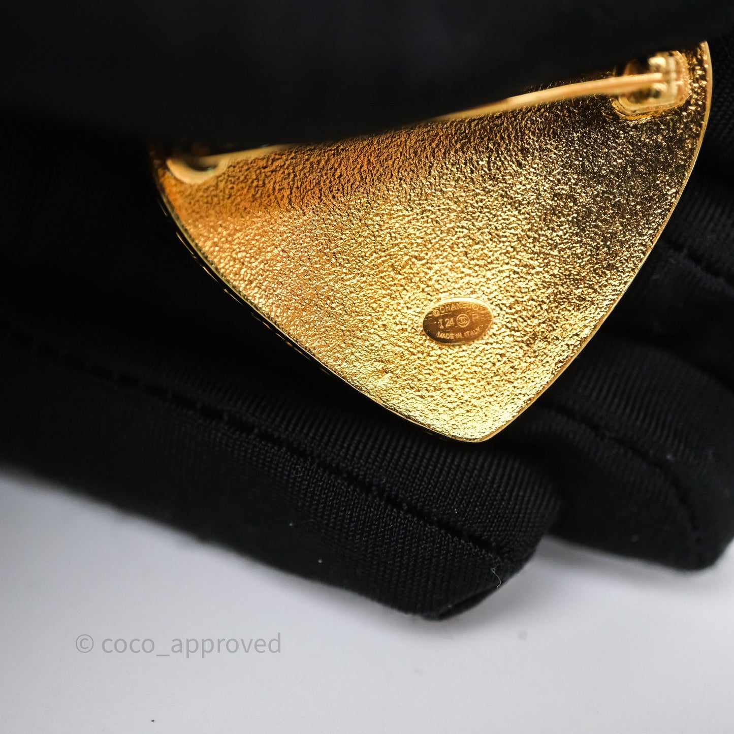 Chanel Denim Heart CC Brooch Gold Tone 24P