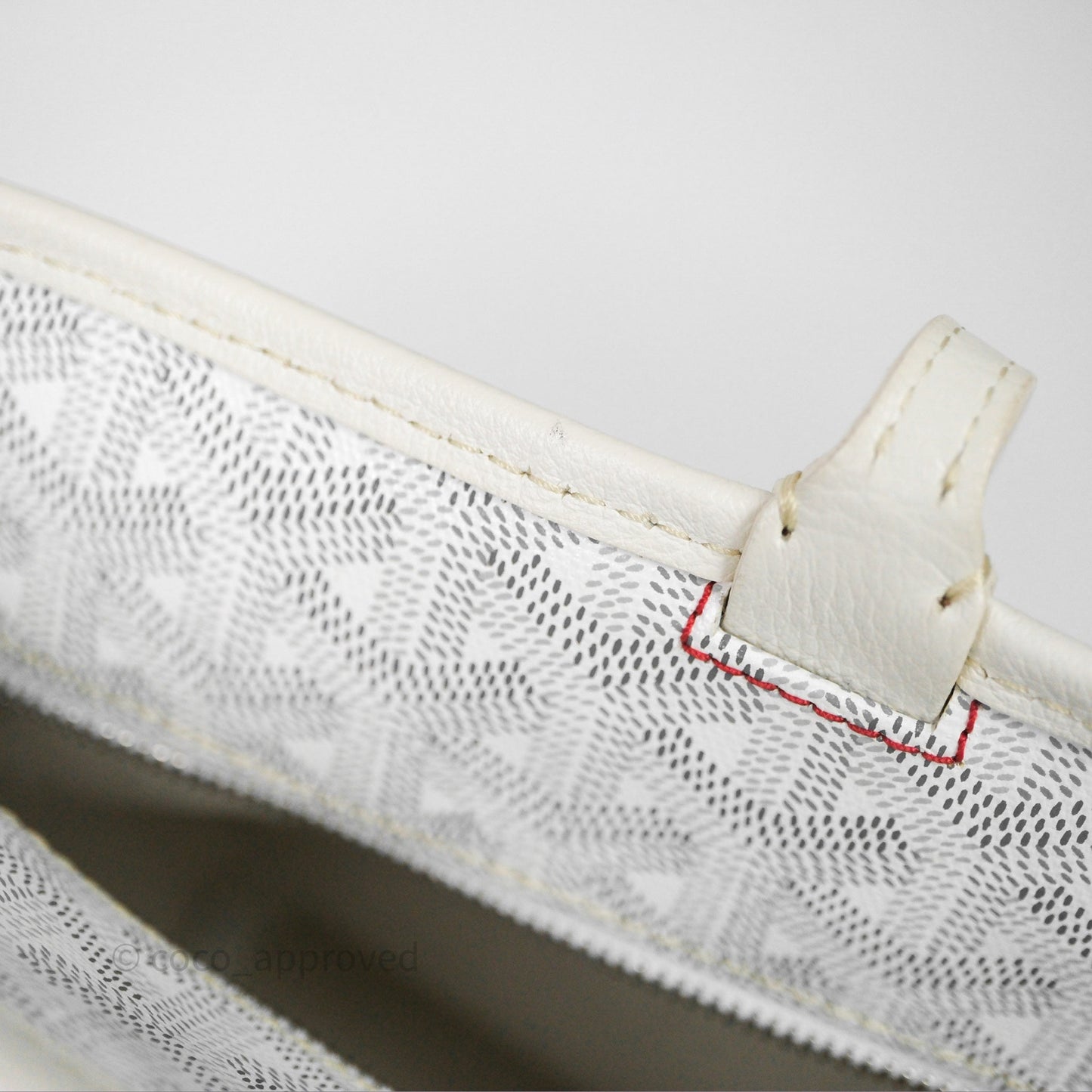 Goyard Artois Goyardine Canvas PM⁣⁣⁣⁣⁣⁣⁣⁣⁣⁣⁣⁣⁣⁣⁣⁣⁣⁣⁣⁣ White Canvas