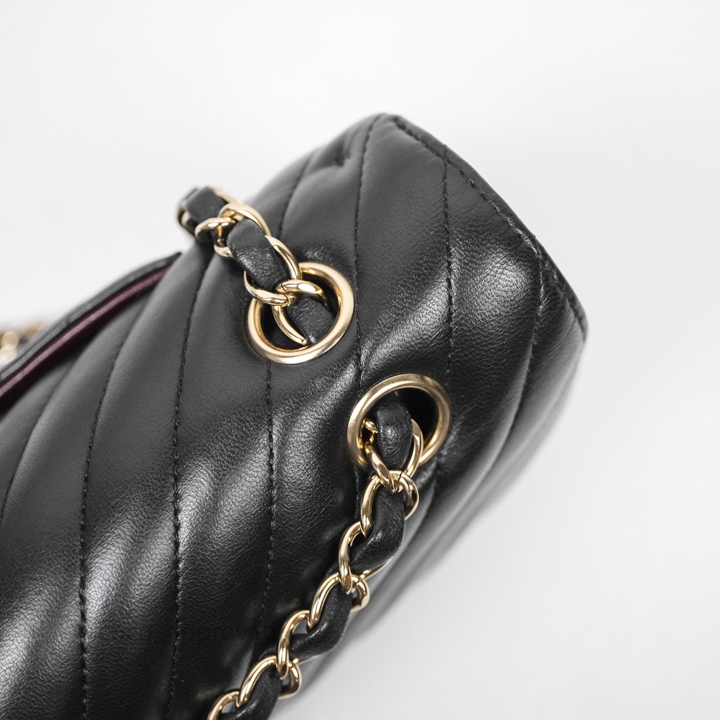 Chanel Classic M/L Medium Flap Chevron Black Lambskin Gold Hardware