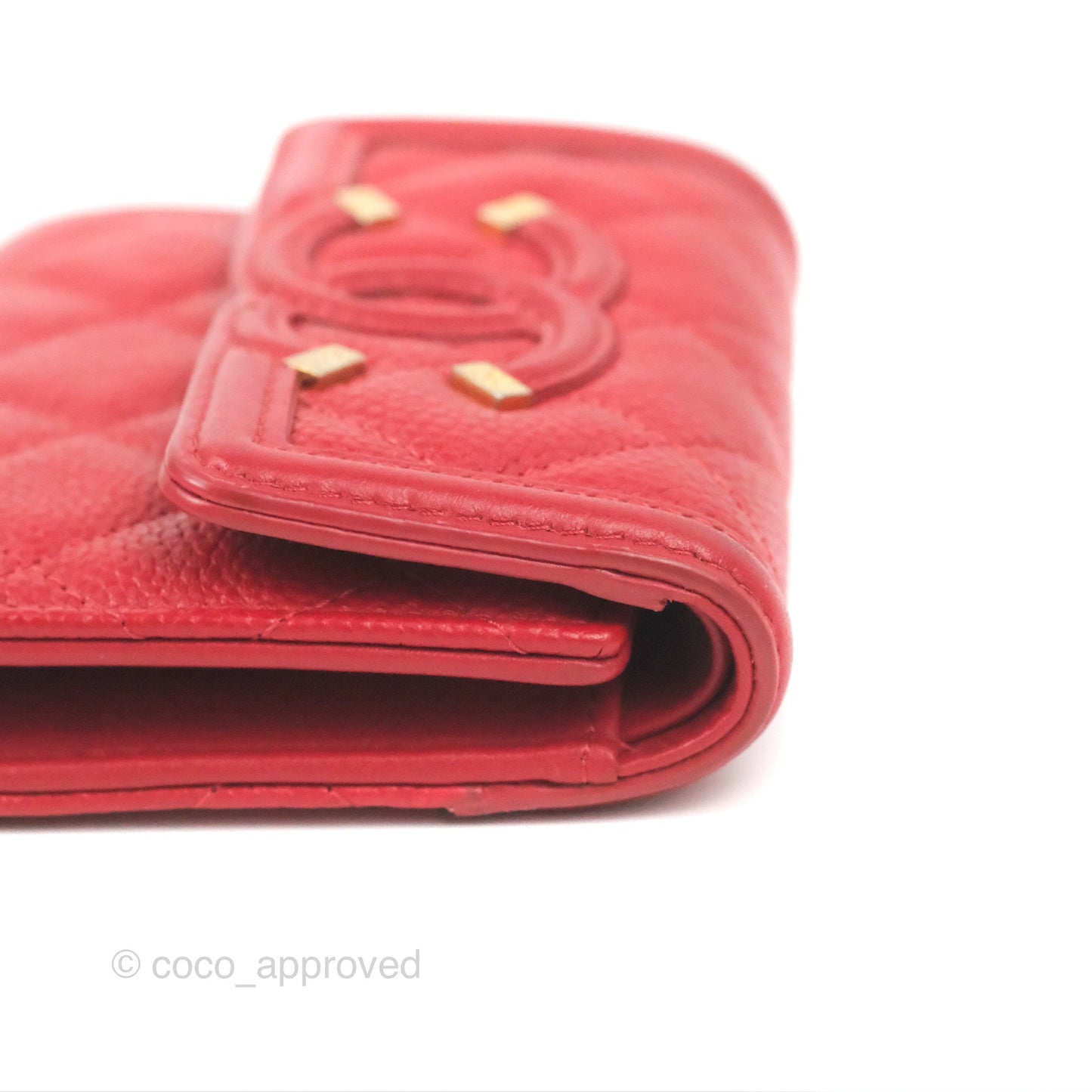 Chanel CC Filigree Short Flap Wallet Red Caviar Gold Hardware