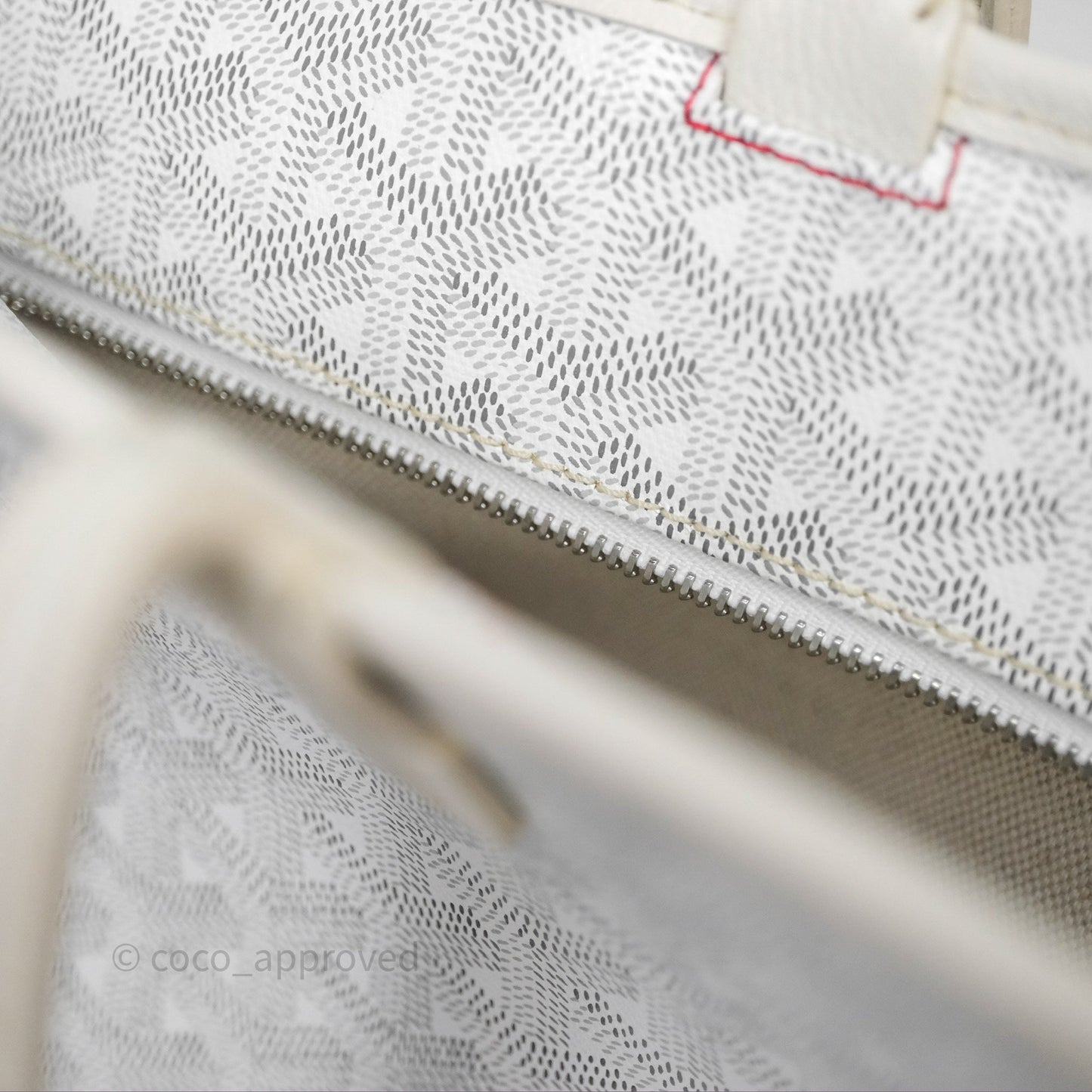 Goyard Artois Goyardine Canvas PM⁣⁣⁣⁣⁣⁣⁣⁣⁣⁣⁣⁣⁣⁣⁣⁣⁣⁣⁣⁣ White Canvas