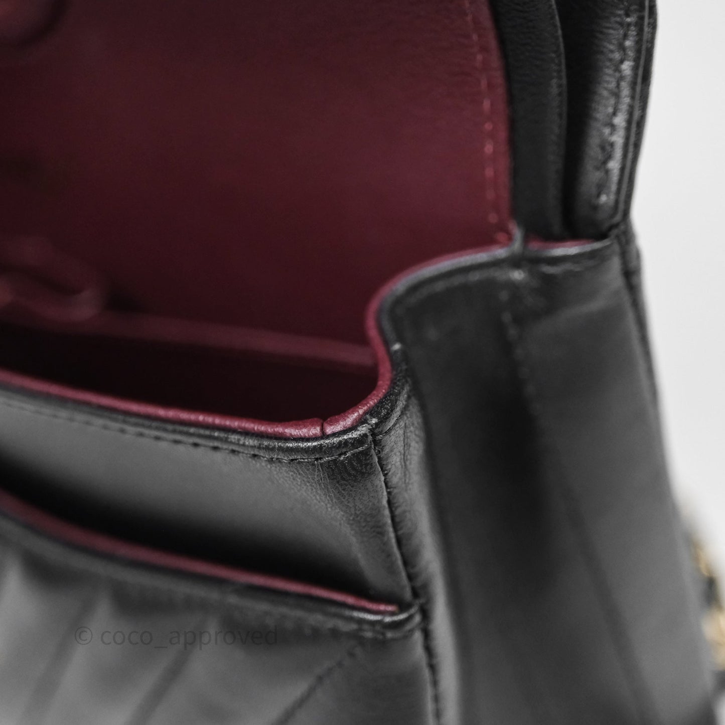 Chanel Classic M/L Medium Flap Chevron Black Lambskin Gold Hardware