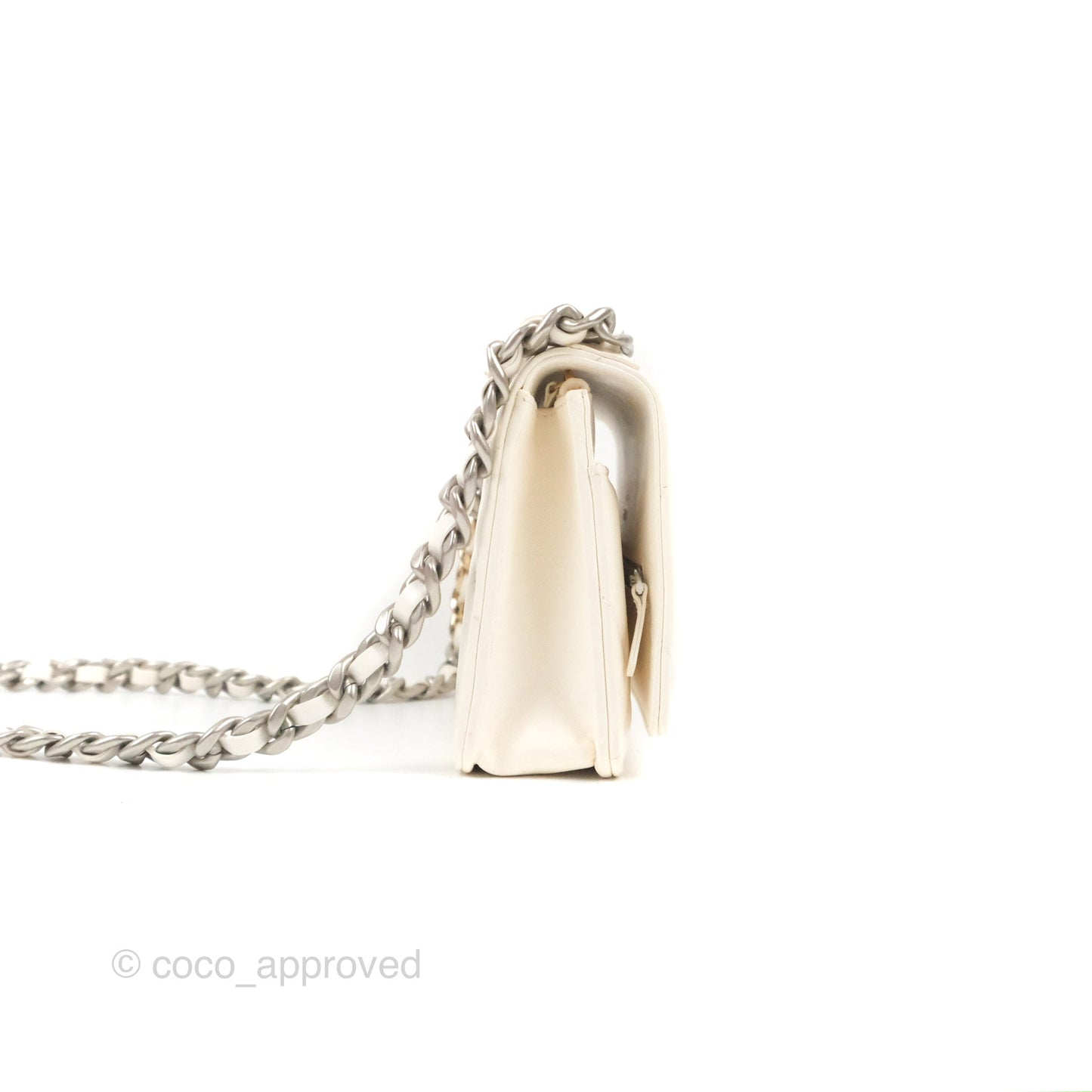 Chanel 19 Wallet on Chain WOC White Mixed Hardware