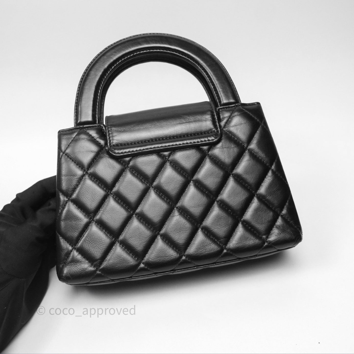 Chanel Kelly Bag Quilted Black Shiny Crumpled Calfskin Aged Gold Hardware