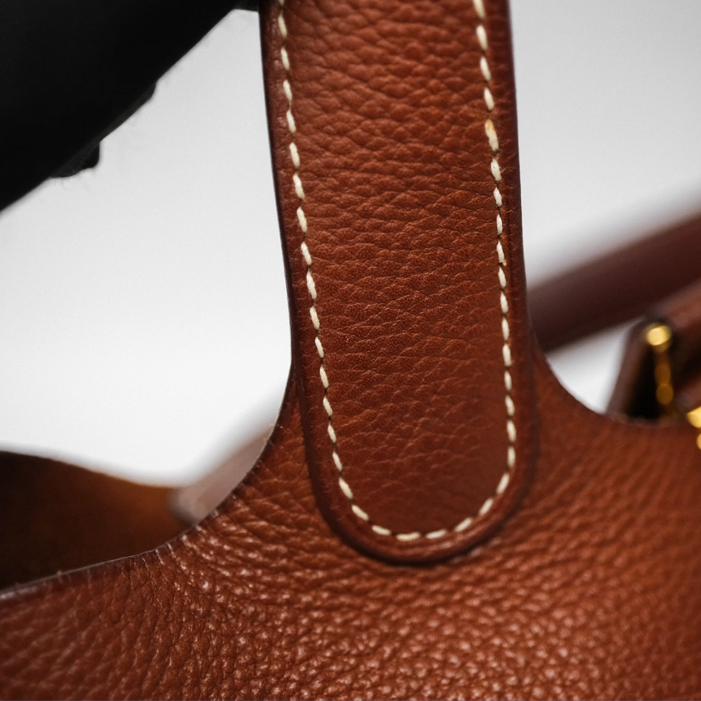 Hermès Picotin Lock 18 Fauve Barenia Gold Hardware