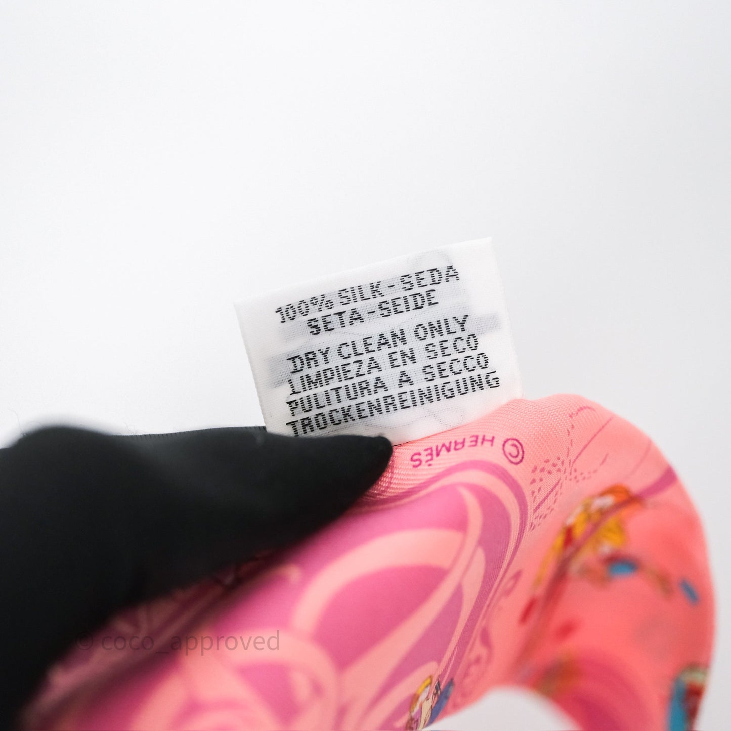 Hermès Ex-Libris Les Parisiennes Silk Twilly