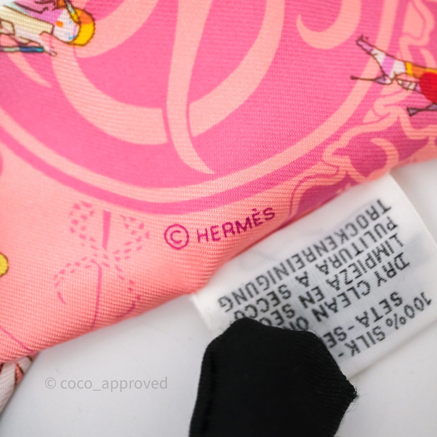 Hermès Ex-Libris Les Parisiennes Silk Twilly