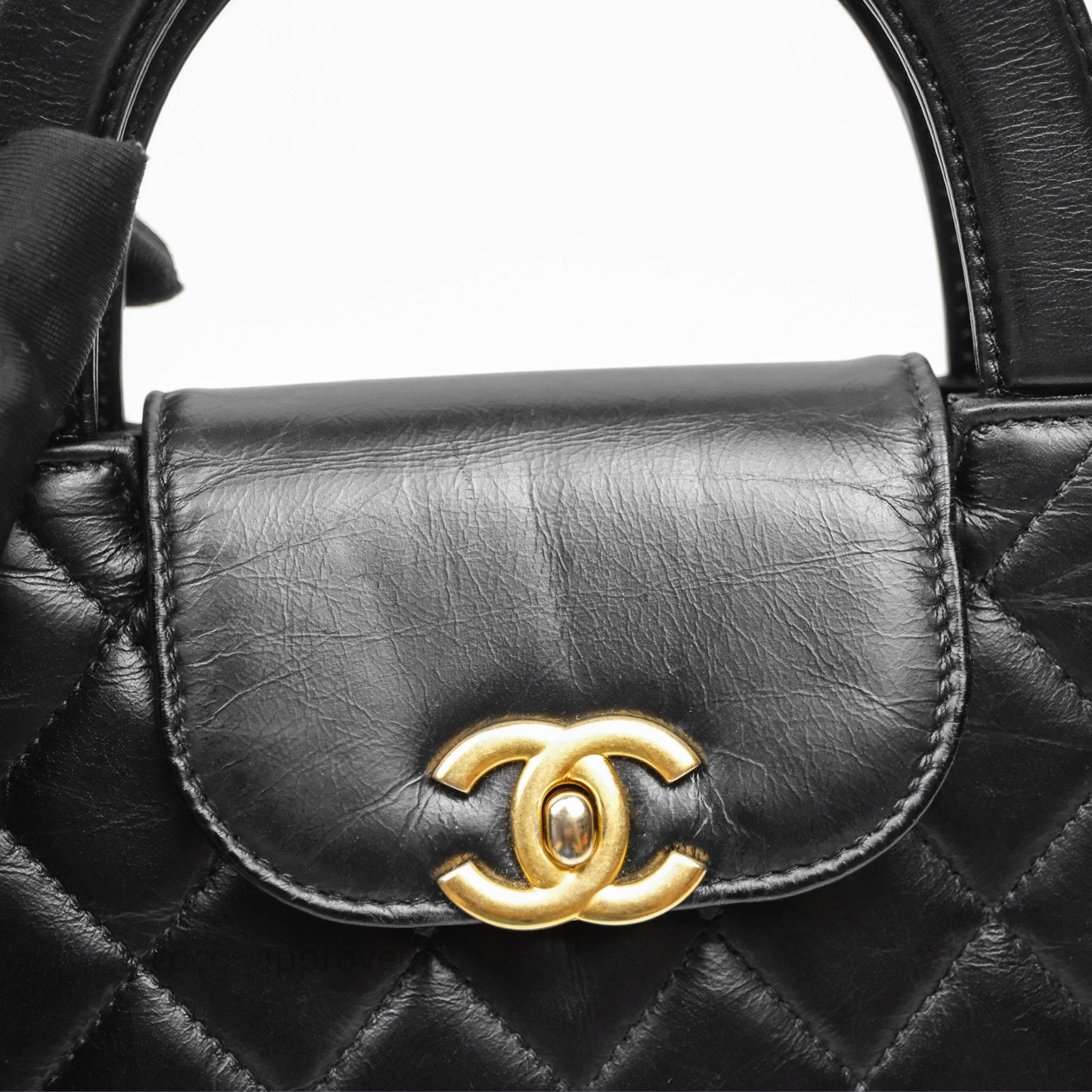 Chanel Kelly Bag Quilted Black Shiny Crumpled Calfskin Aged Gold Hardware