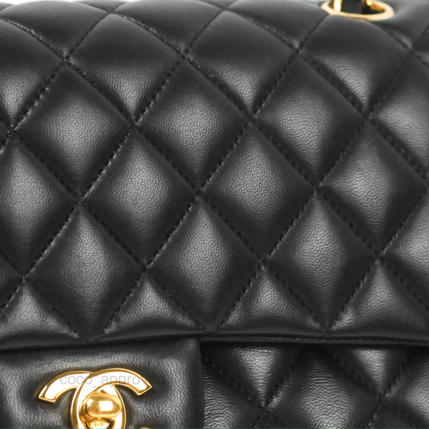 Chanel Classic M/L Medium Flap Quilted Black Lambskin Gold Hardware