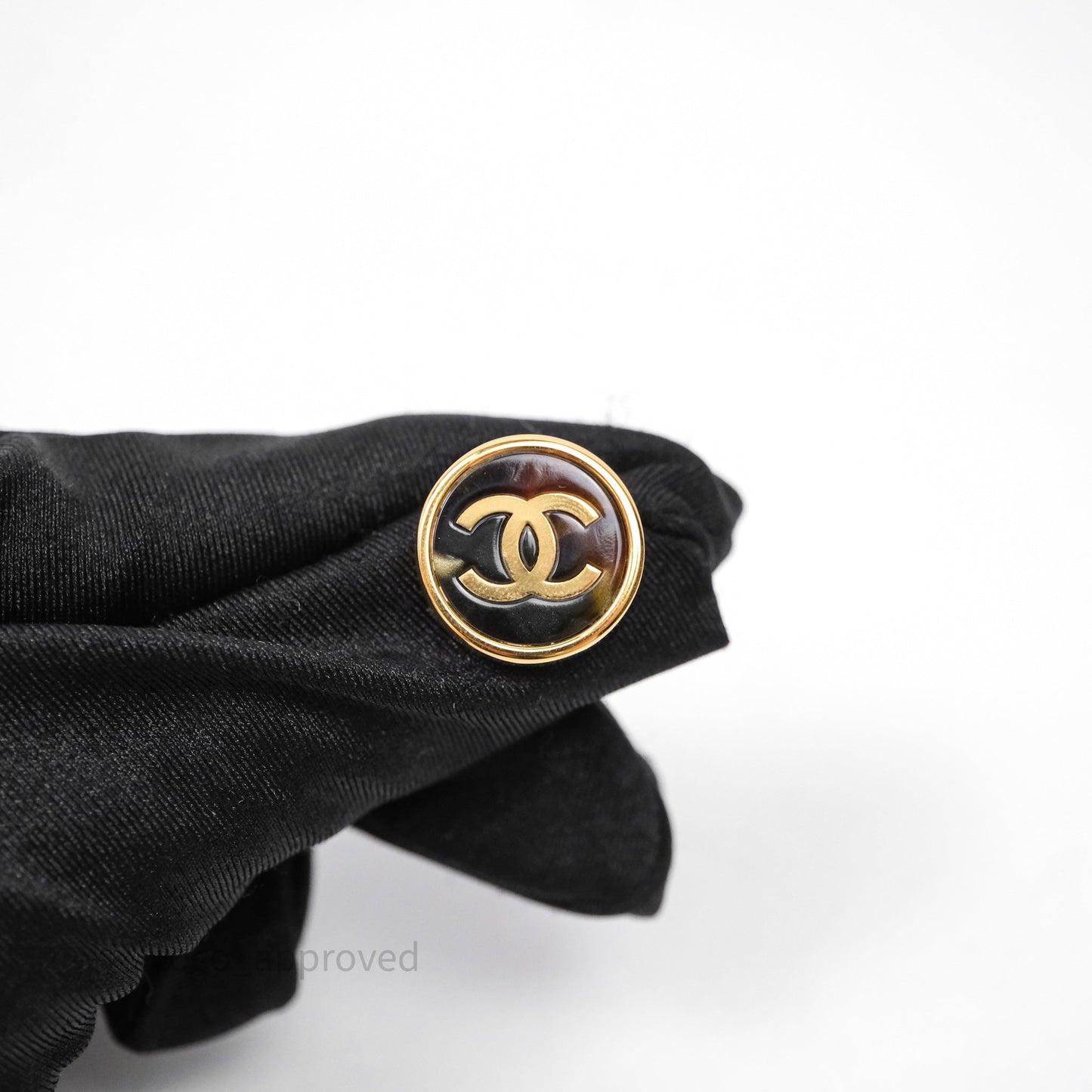 Chanel CC Round Earrings Gold Tone 21S