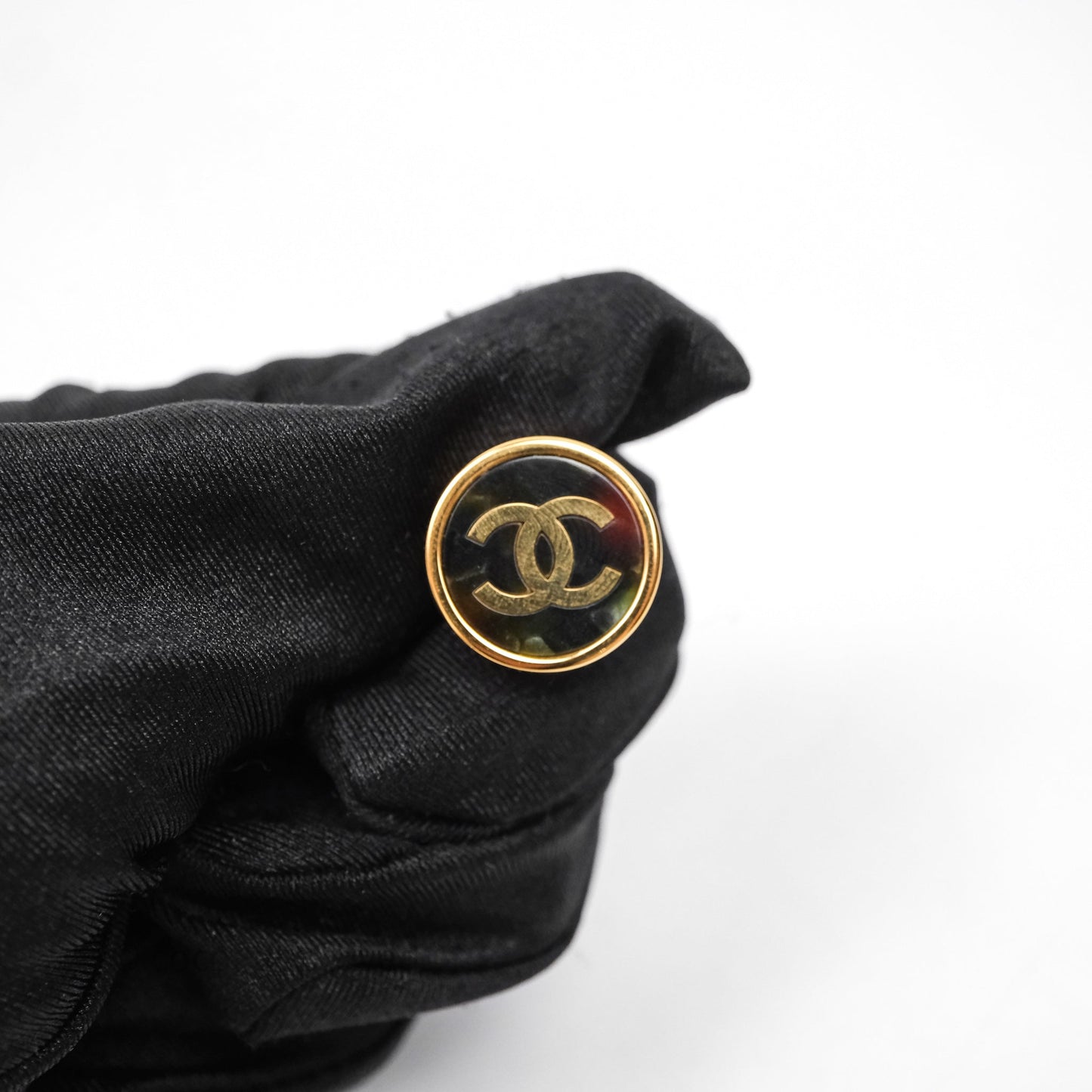 Chanel CC Round Earrings Gold Tone 21S
