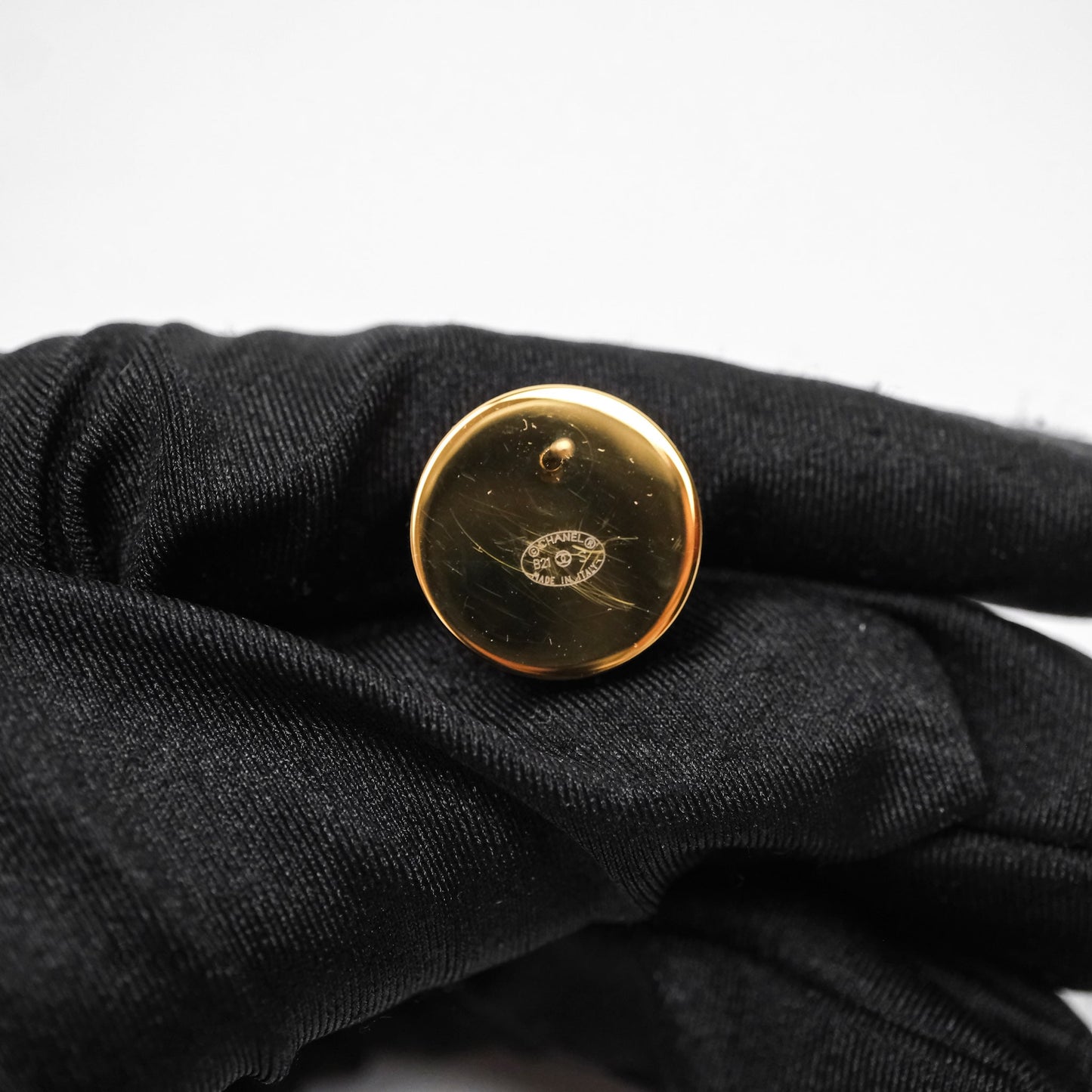 Chanel CC Round Earrings Gold Tone 21S