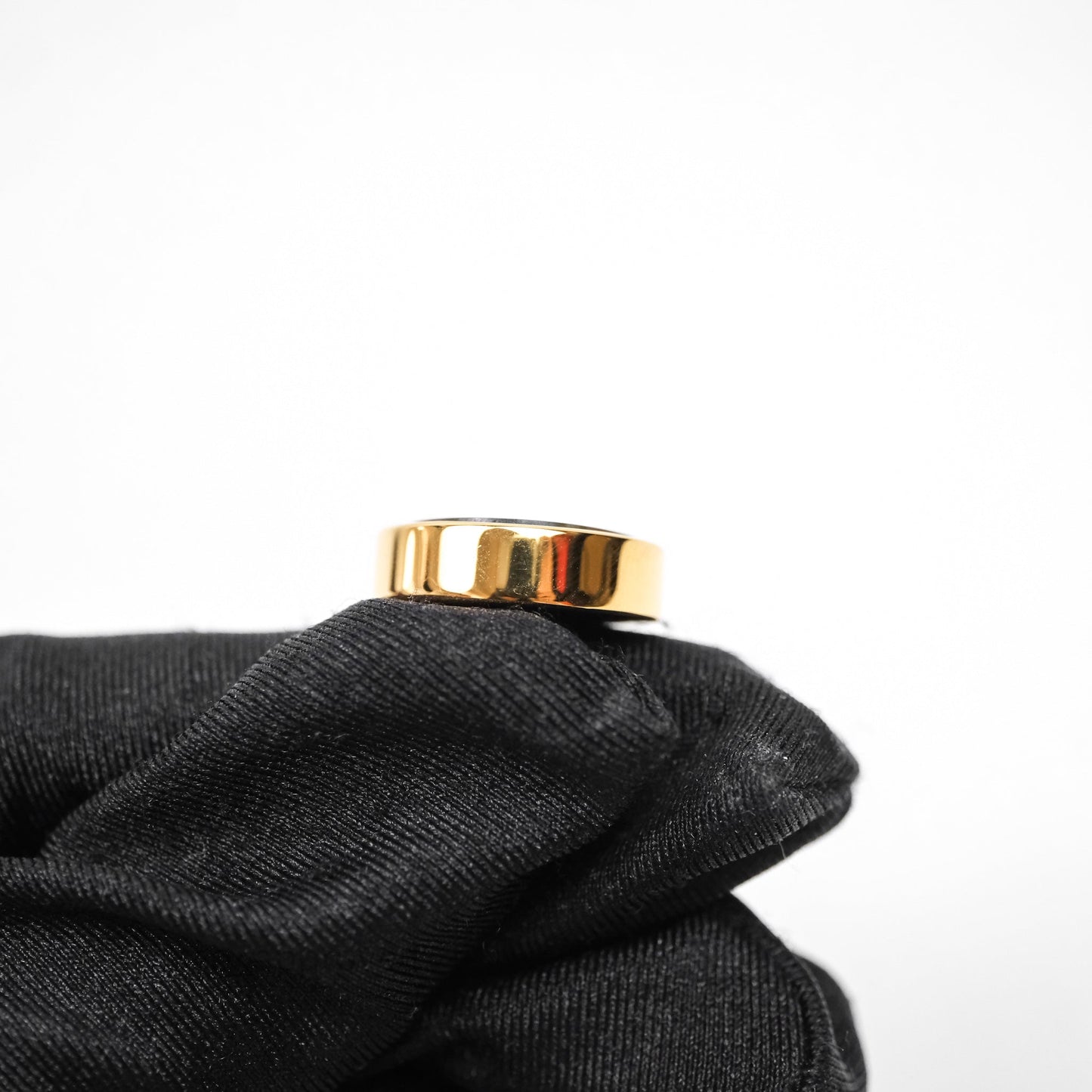 Chanel CC Round Earrings Gold Tone 21S