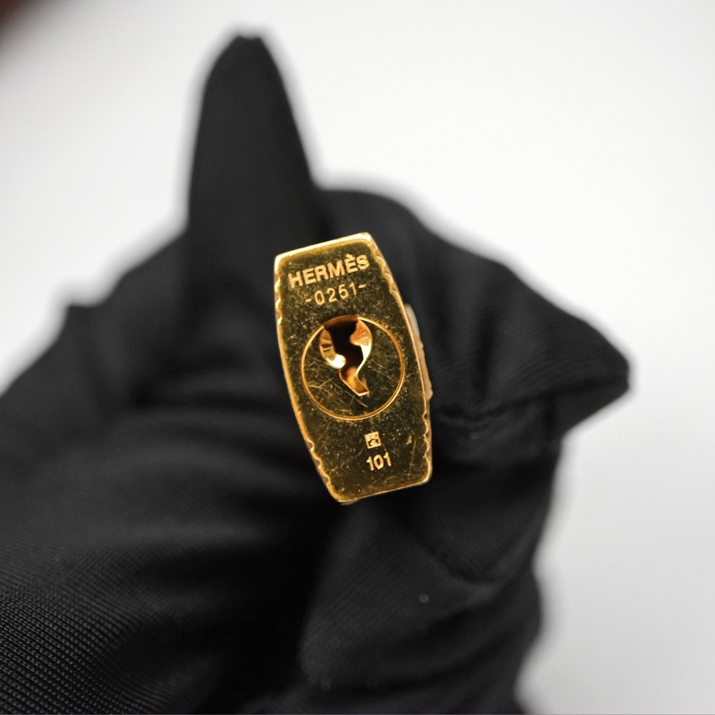Hermès Picotin Lock 18 Fauve Barenia Gold Hardware