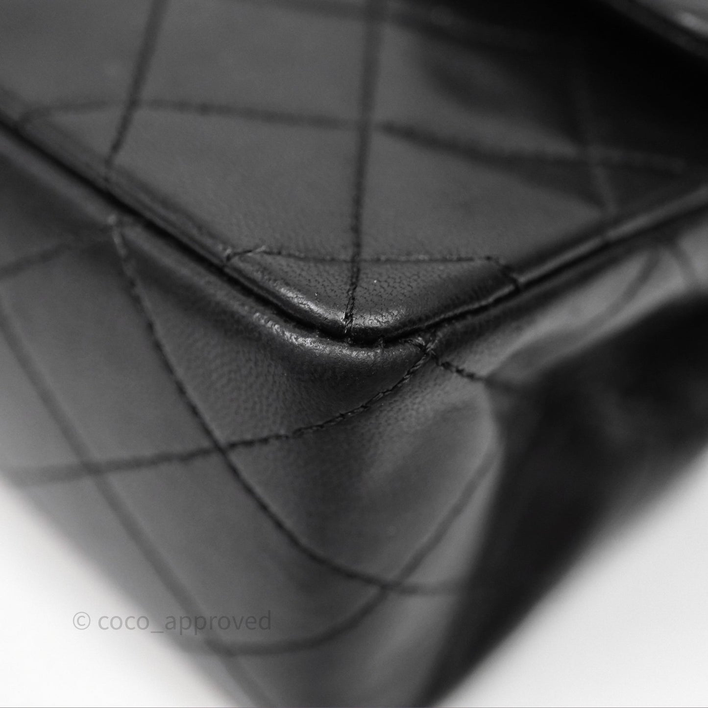 Chanel Classic Vintage Double Flap M/L Black Lambskin Gold Hardware