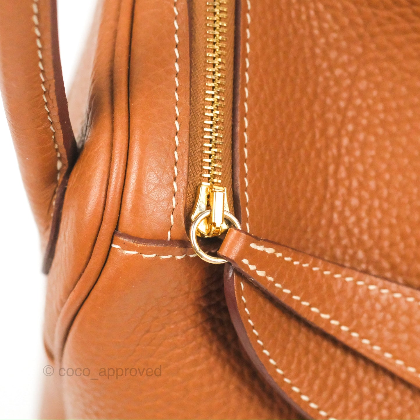 Hermès Lindy 26 Gold Verso Rouge Tomate Clemence Gold Hardware