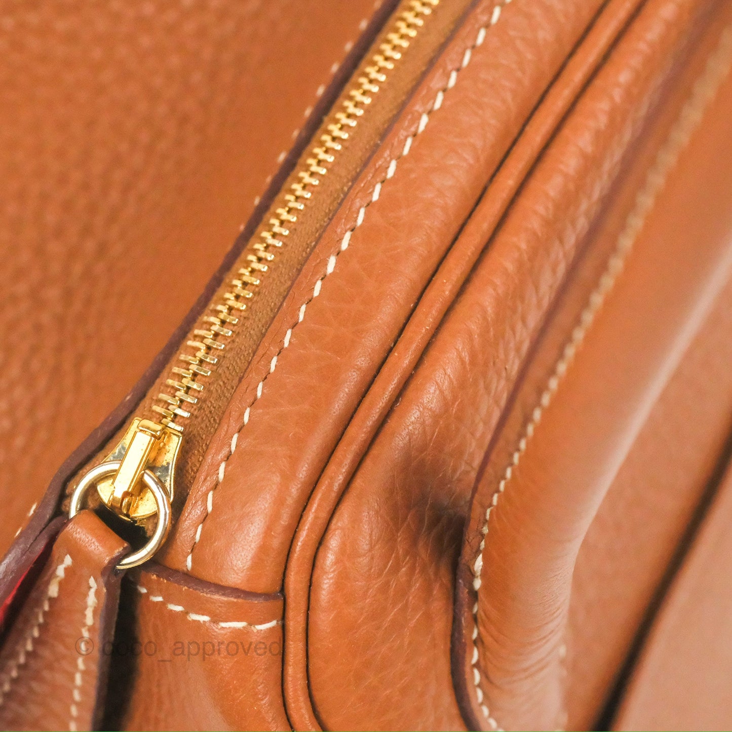 Hermès Lindy 26 Gold Verso Rouge Tomate Clemence Gold Hardware