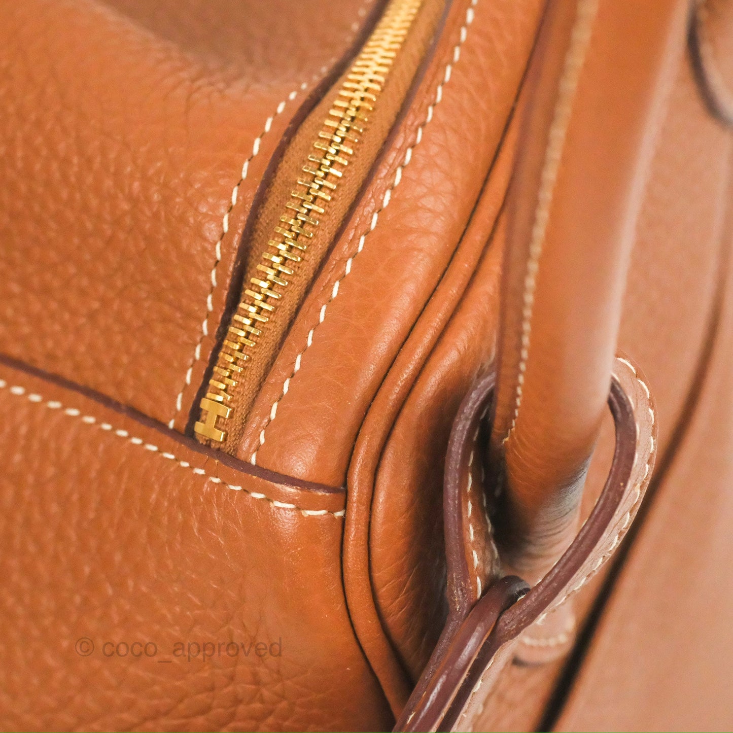 Hermès Lindy 26 Gold Verso Rouge Tomate Clemence Gold Hardware