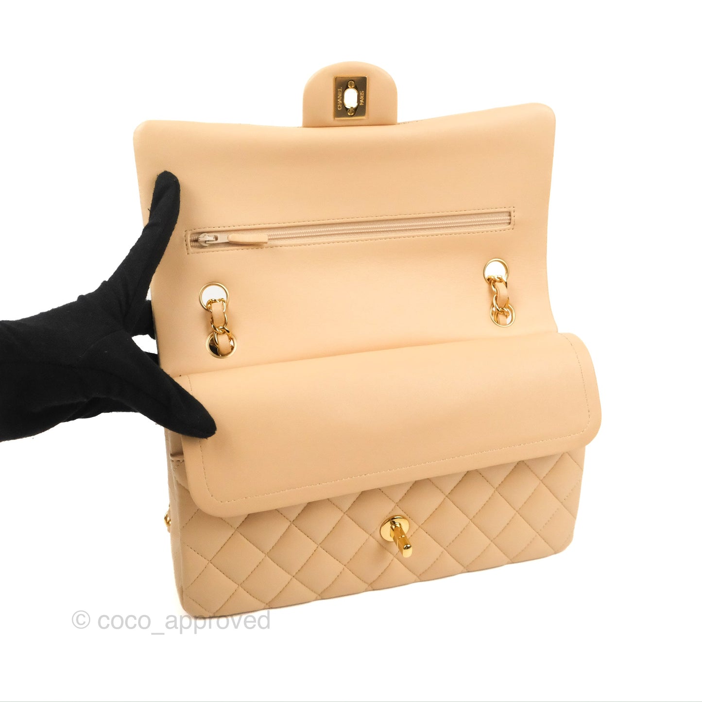 Chanel Classic M/L Medium Flap Quilted Beige Lambskin Gold Hardware