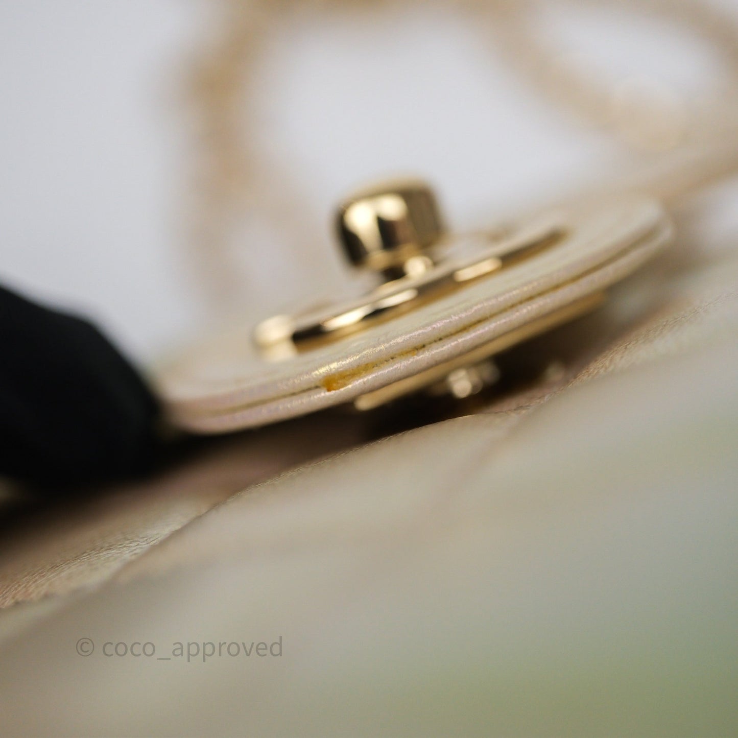 Chanel Classic Quilted Phone Holder Iridescent Pearl Lambskin