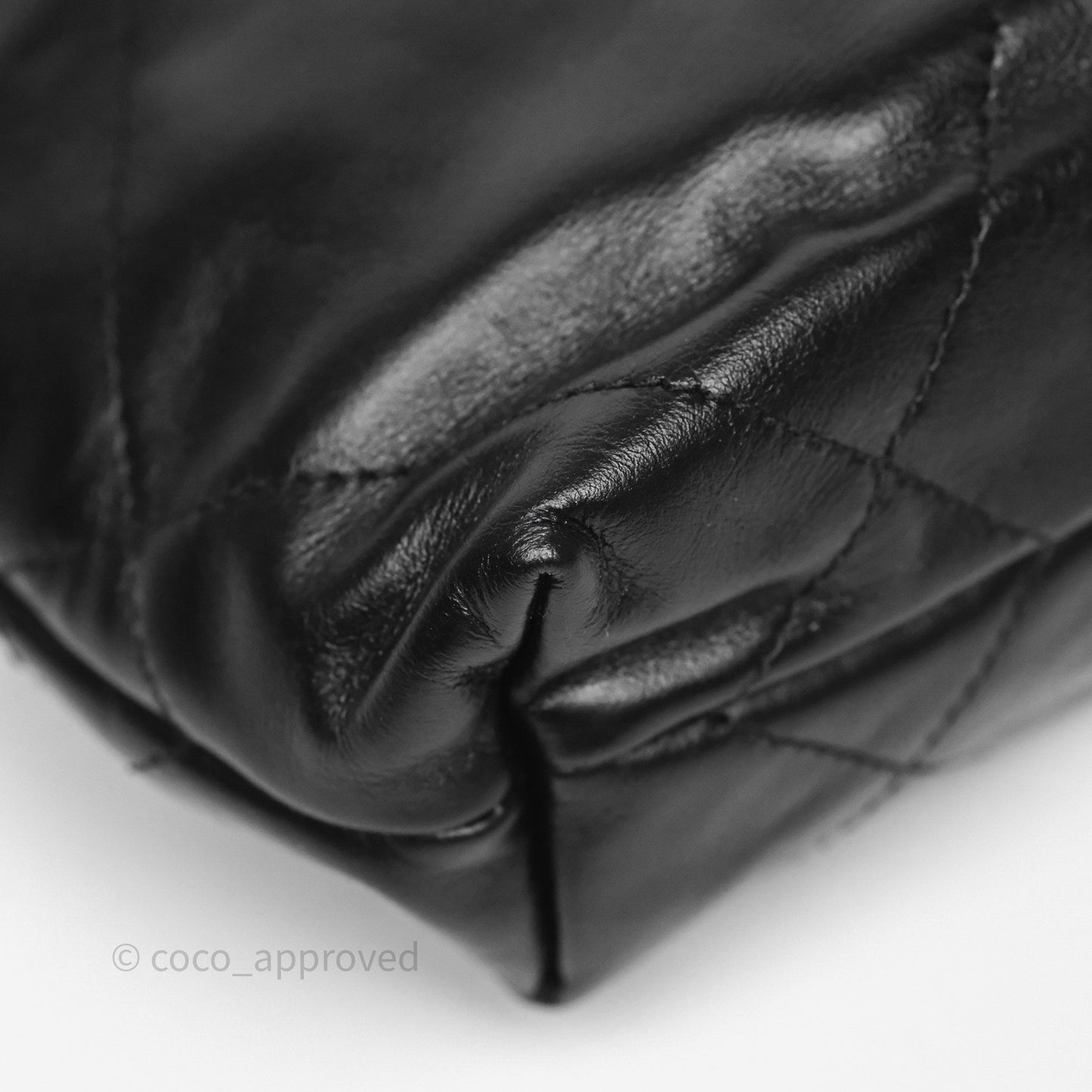Chanel 22 Mini Bag Black Crumpled Calfskin Aged Gold Hardware