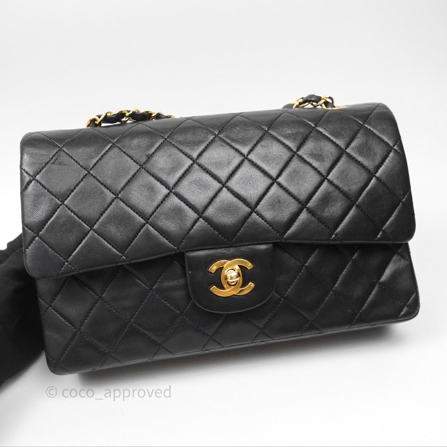 Chanel Classic Vintage Double Flap M/L Black Lambskin Gold Hardware