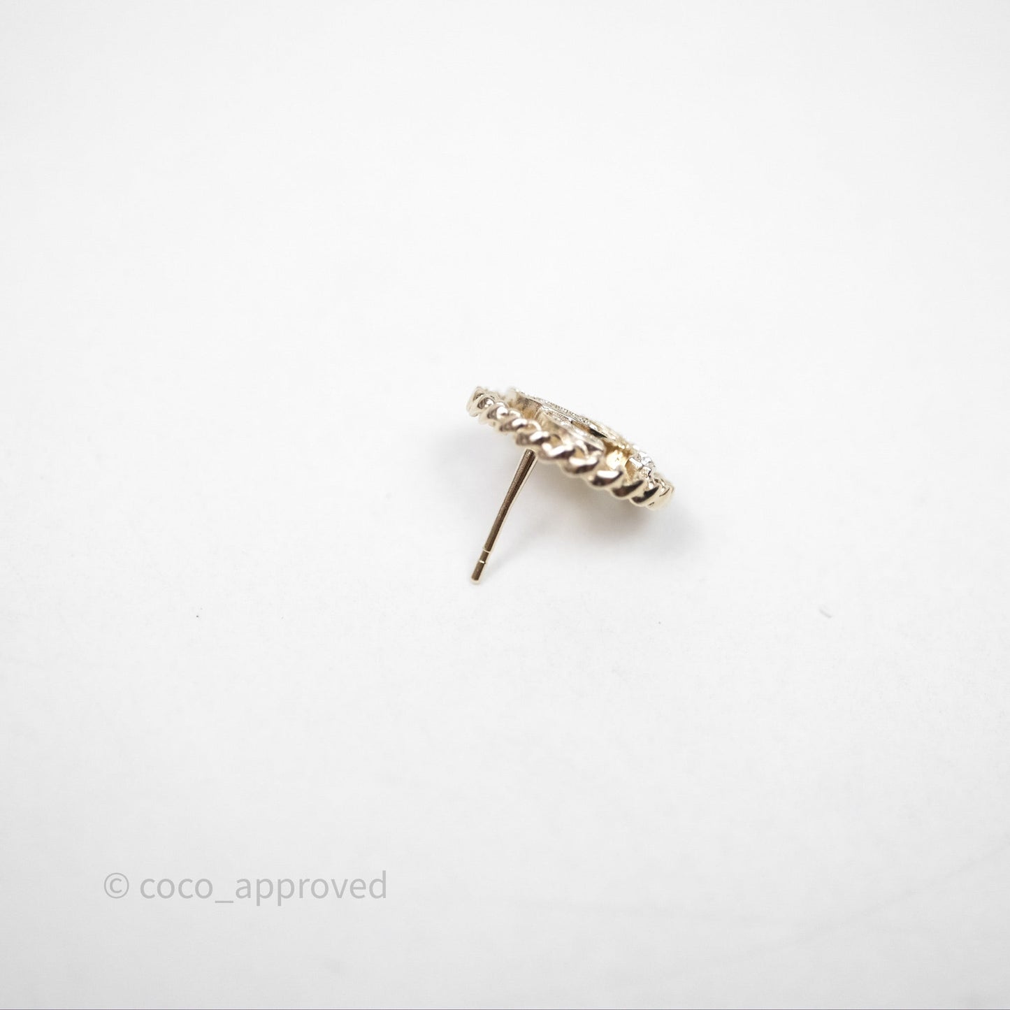 Chanel CC Crystal Round Earrings Gold Tone 25B