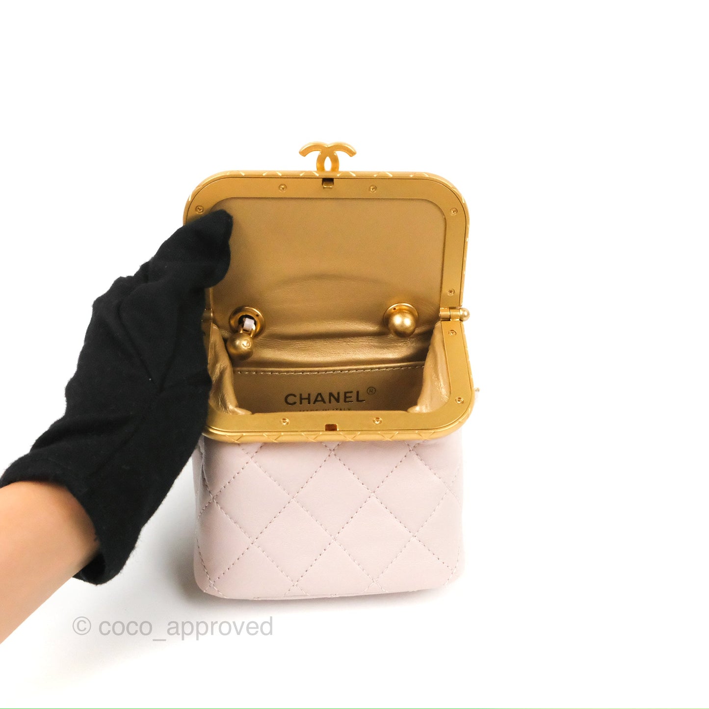 Chanel Kiss Lock Mini Vanity Pink Lambskin Gold Hardware