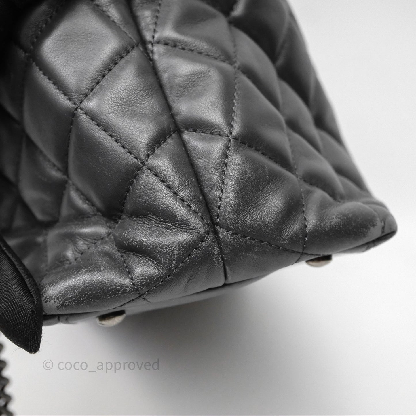 Chanel Classic Vintage Double Flap M/L Black Lambskin Gold Hardware