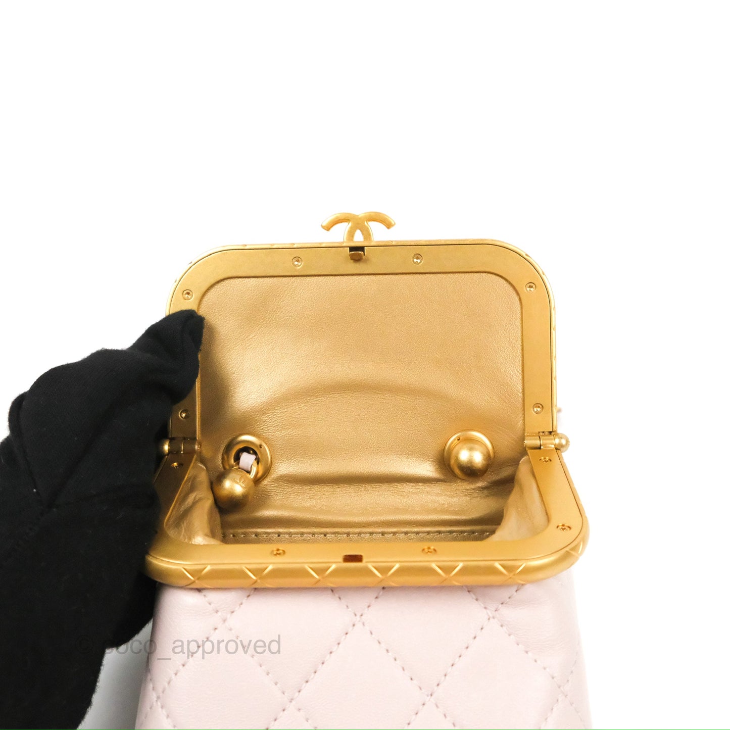 Chanel Kiss Lock Mini Vanity Pink Lambskin Gold Hardware