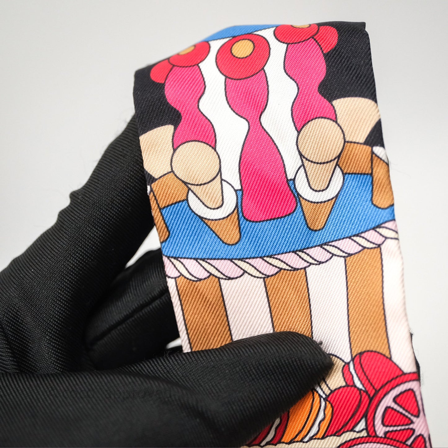 Hermes La Patisserie Francaise Charms Silk Twilly