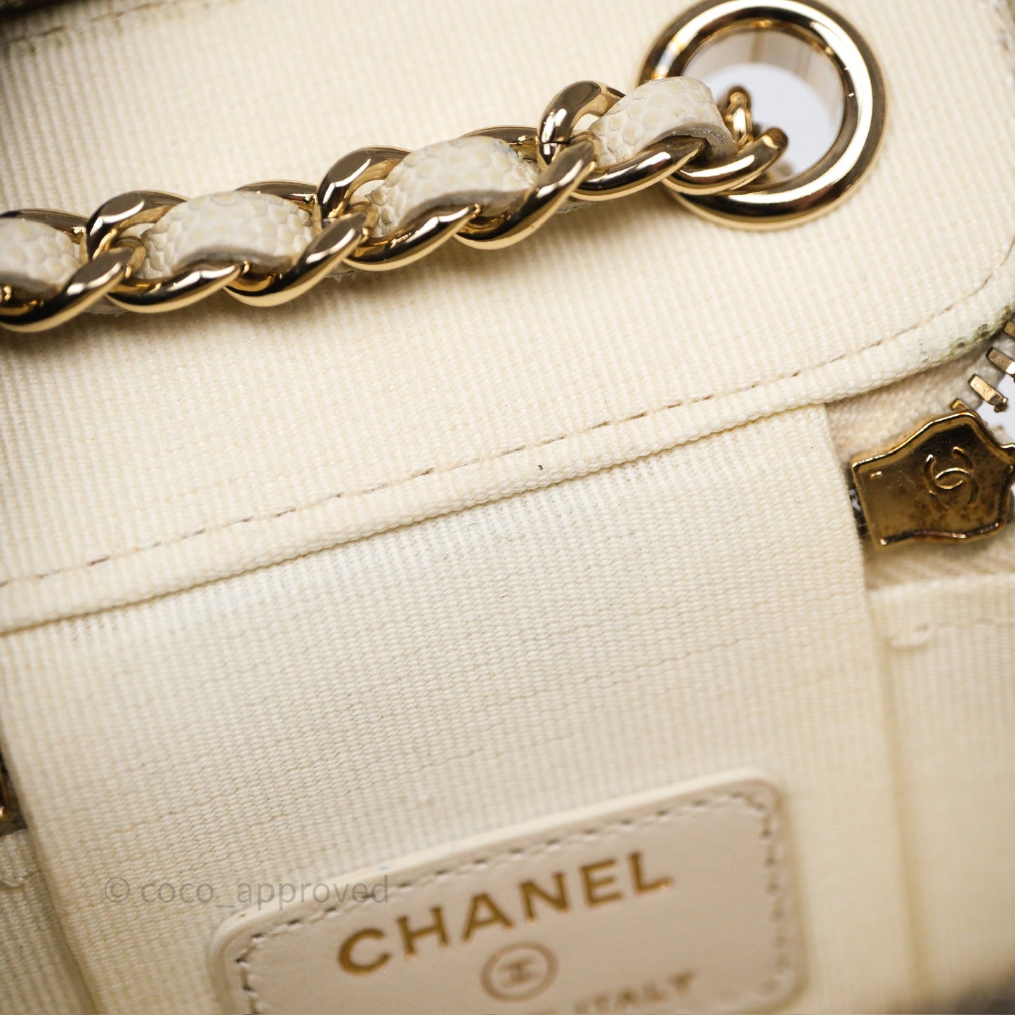 Chanel Classic Mini Vanity With Chain Light Beige Caviar Gold Hardware
