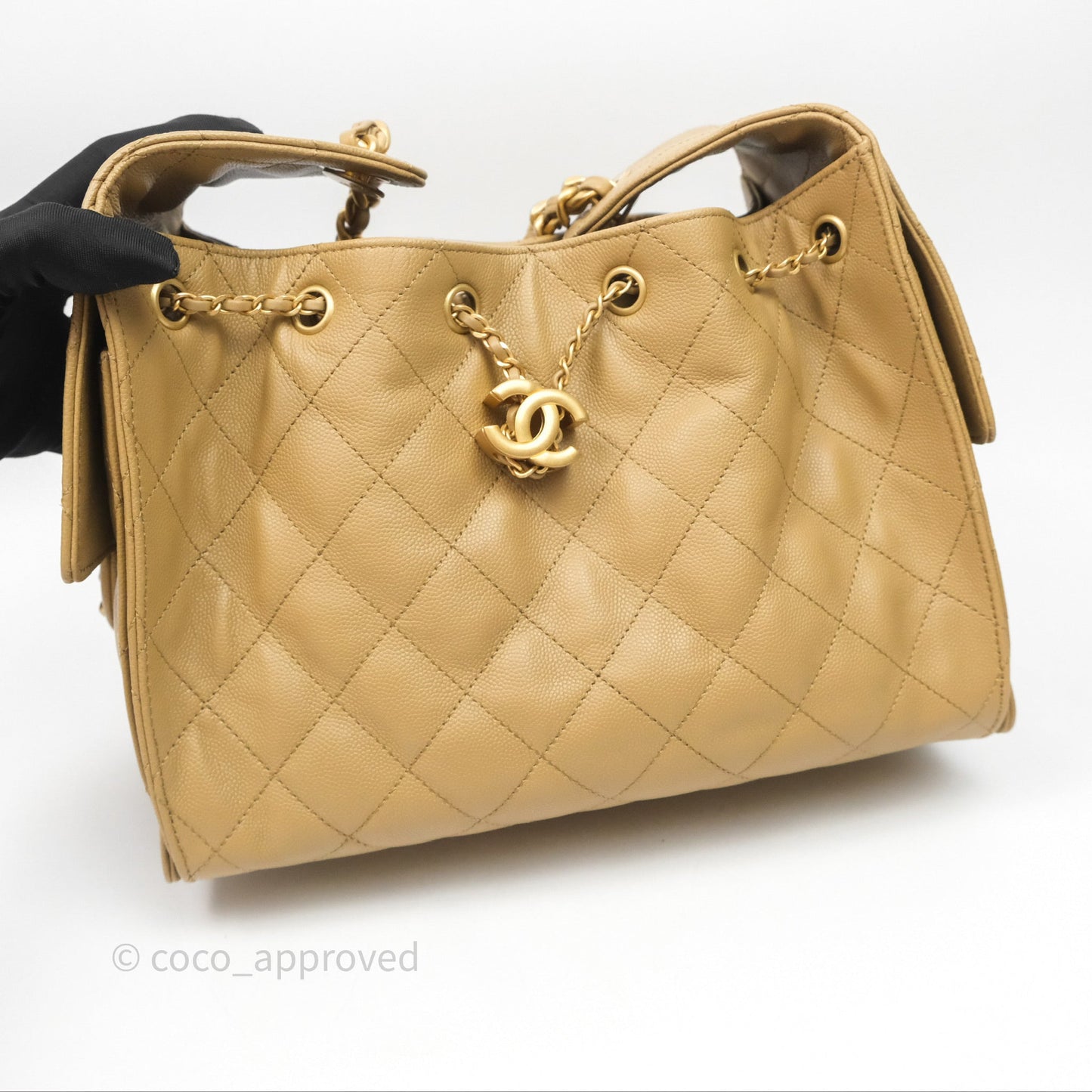 Chanel 25 Small Beige Caviar Aged Gold Hardware