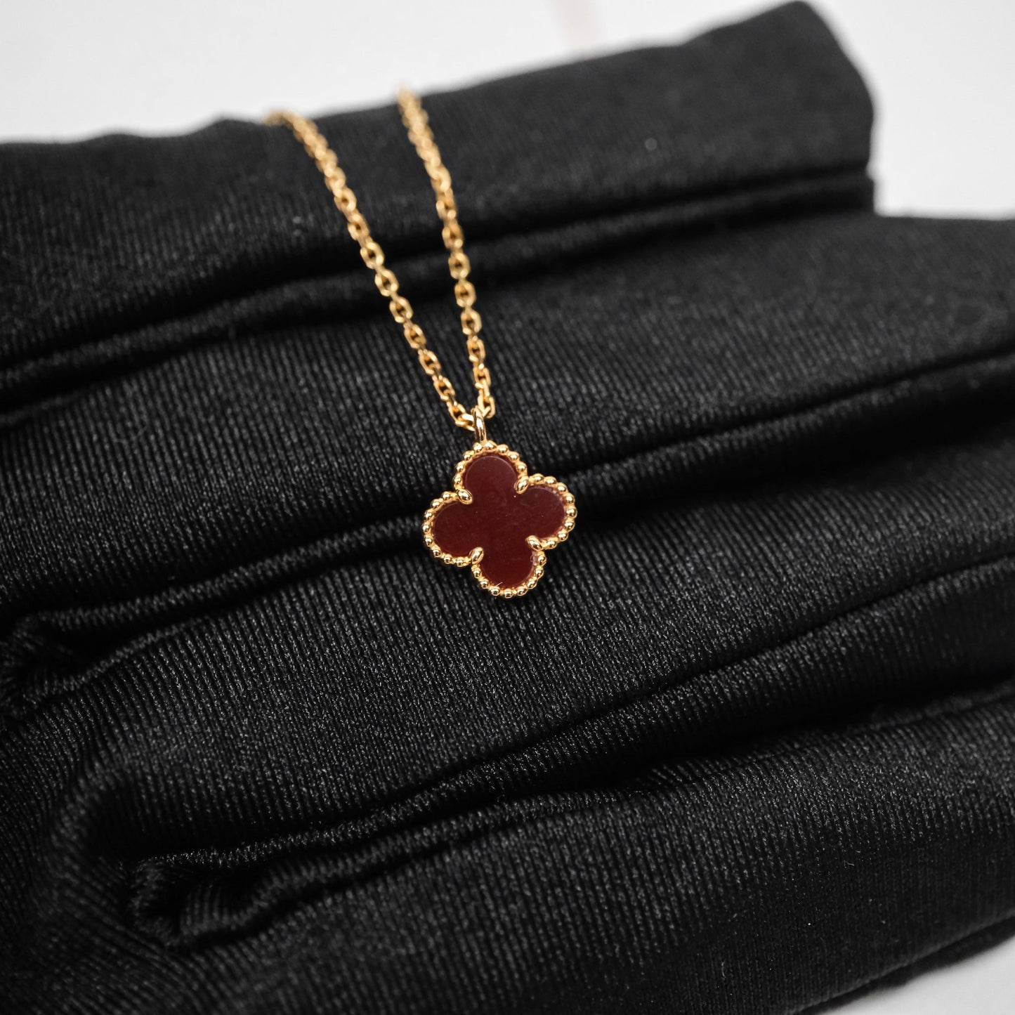 Van Cleef & Arpels Sweet Alhambra Pendant Necklace Red Carnelian Rose Gold